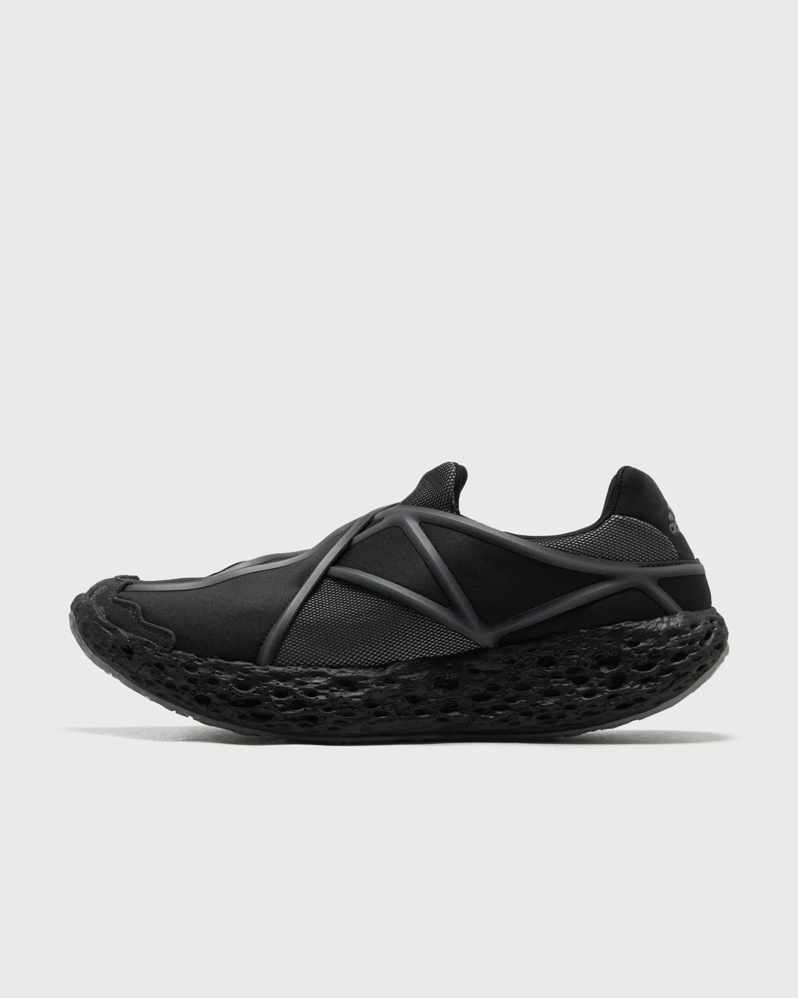 000000_adidas-Zponge-Flux_CARBON-BLACK_JR0830_img0