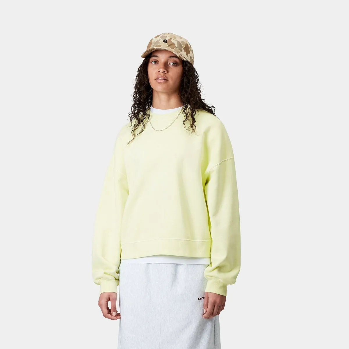 f0f2c9_Carhartt-WIP-Benton-Sweatshirt-WMNS_AIR-GREEN_I0345112P6GD_img3