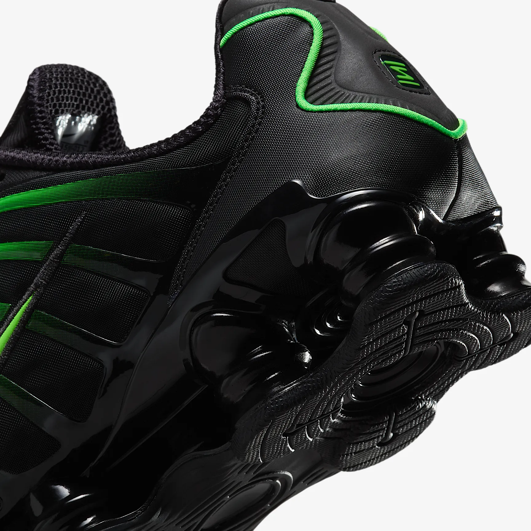55CC5B_Nike-Shox-TL_BLACK-NEON-_AV3595-012_img7
