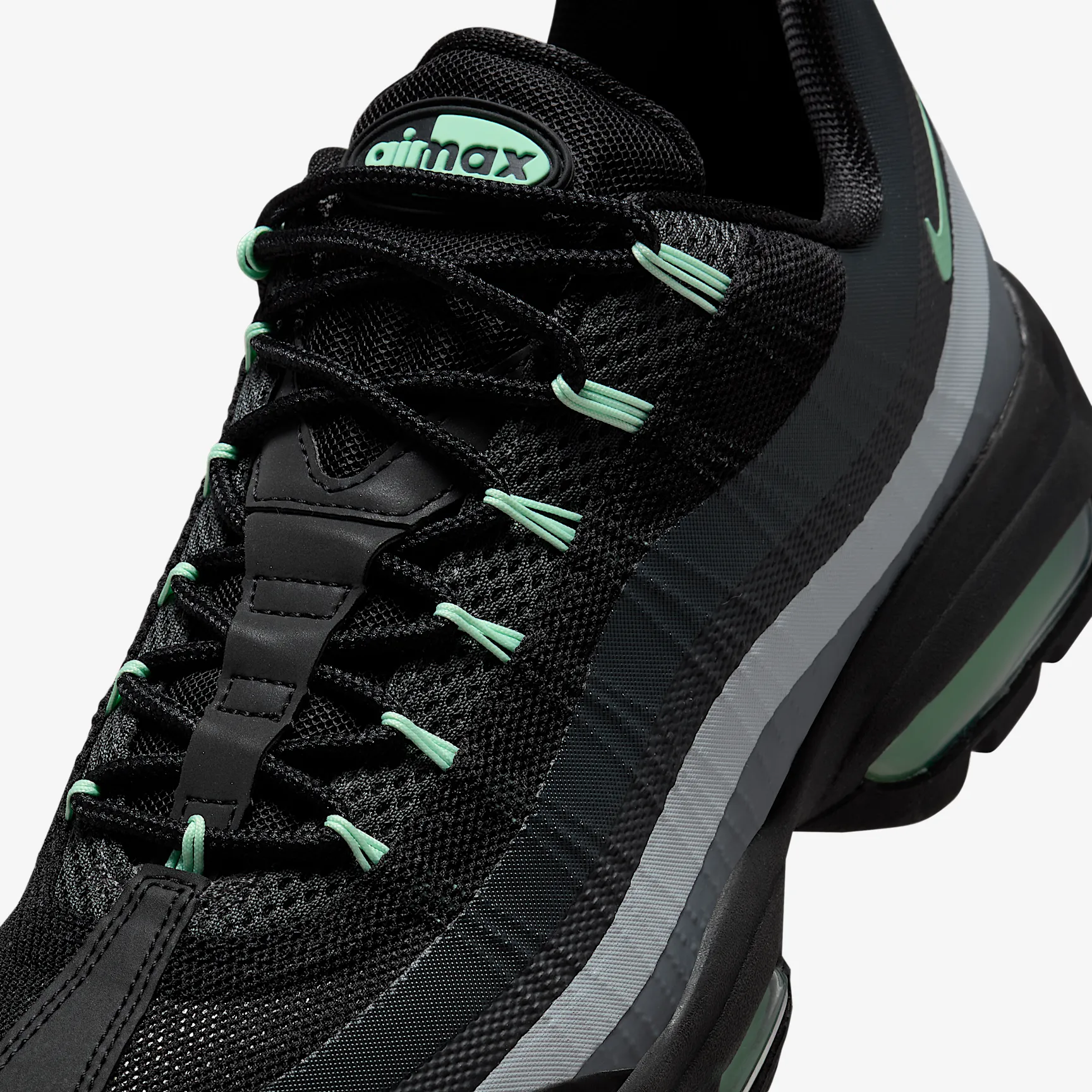 90B7A4_Nike-Air-Max-95-Ultra_BLACK-MINT-FOAM_IB7681-004_img6