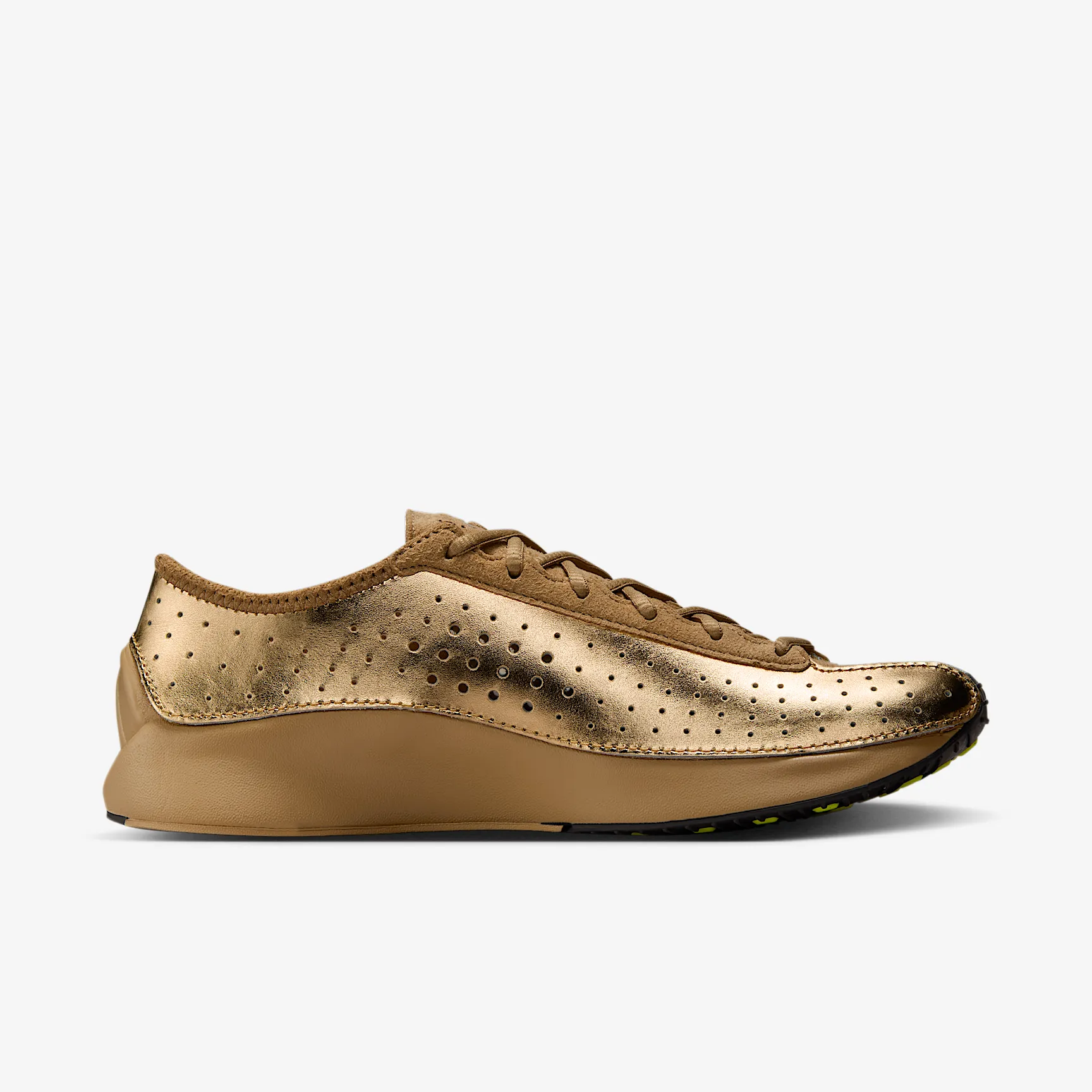 724F2D_Nike-Air-Superfly-WMNS_METALLIC-GOLD_IB5824-700_img2