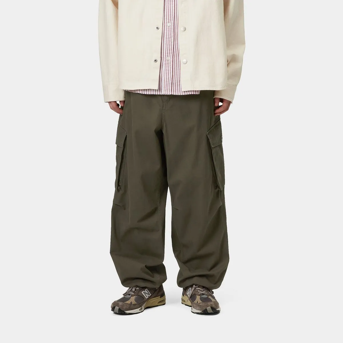 3a3625_Carhartt-WIP-Unit-Pant_TURTLE_I0345624106_img3