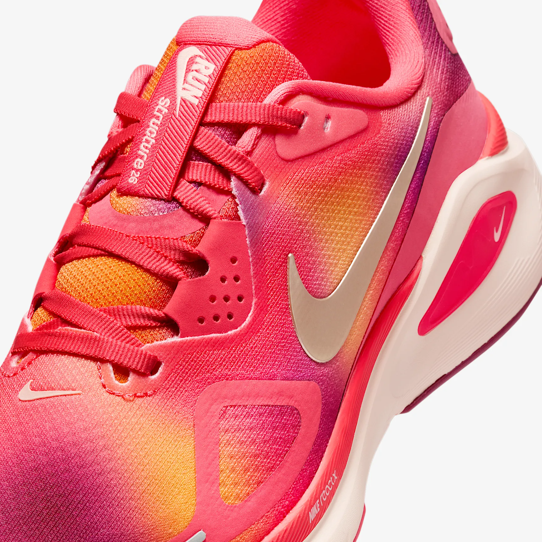 FC818B_Nike-Structure-26-SE-WMNS_WASHED-CORAL_HQ8784-800_img6