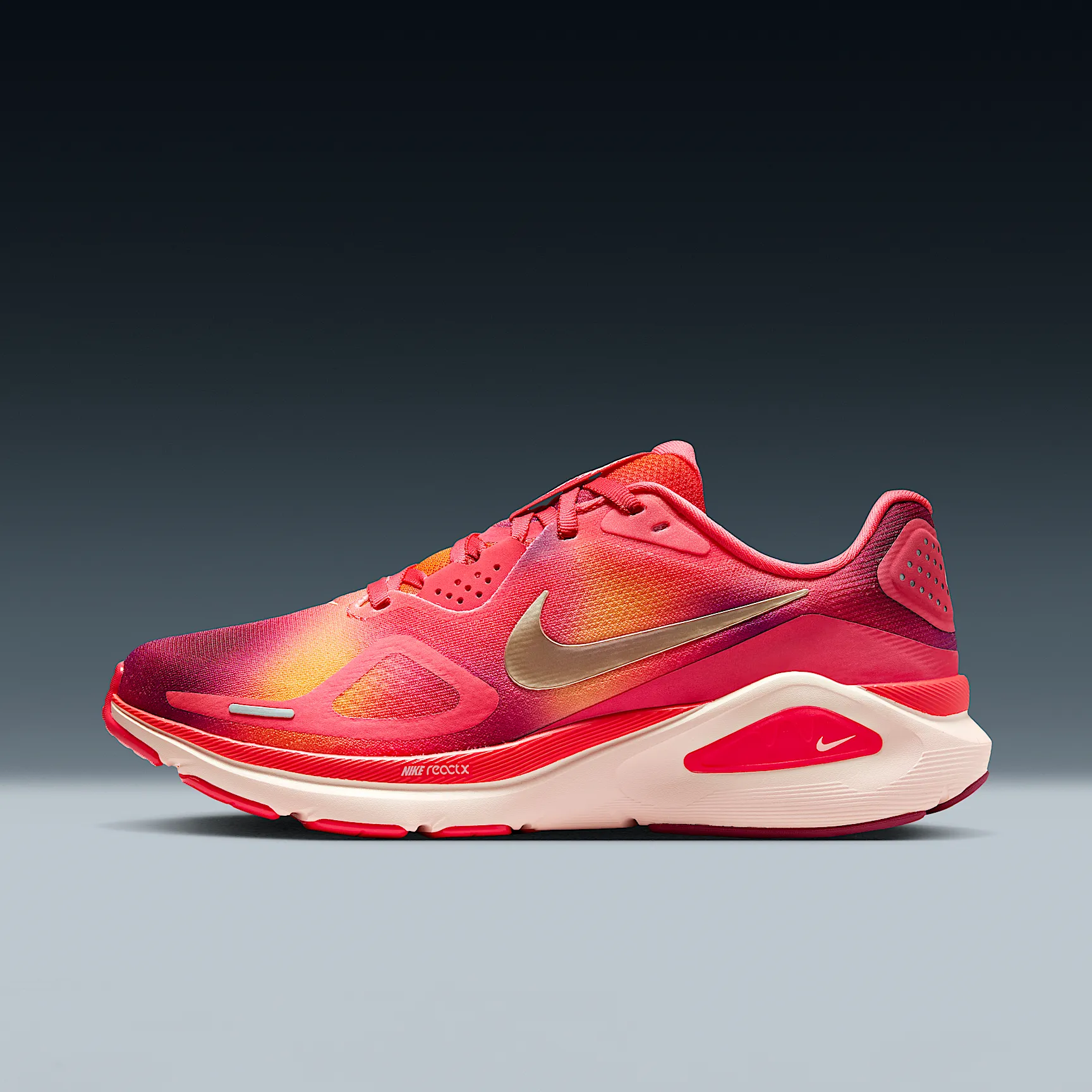 FC818B_Nike-Structure-26-SE-WMNS_WASHED-CORAL_HQ8784-800_img0