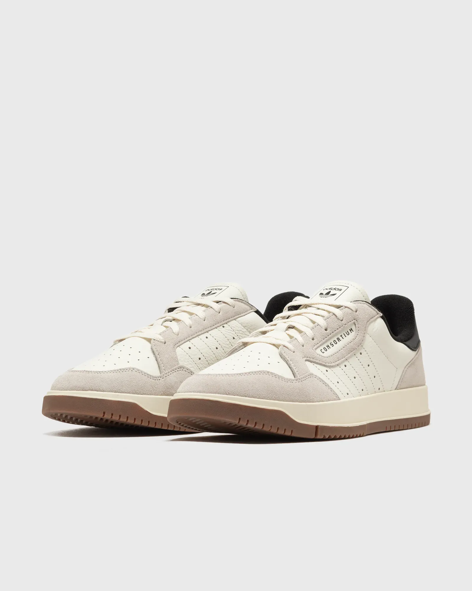 000000_adidas-SC-Powerphase_WHITE_JQ3936_img1