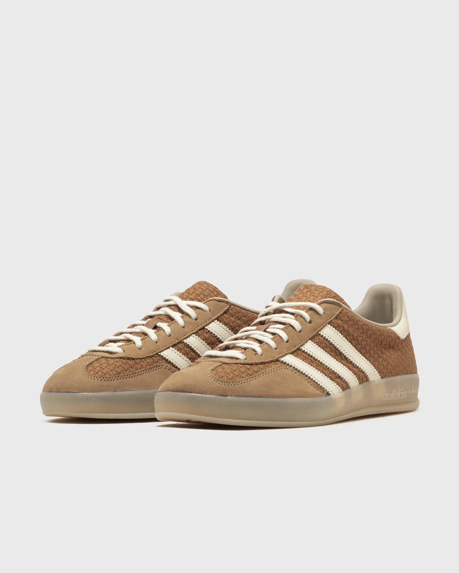 A88765_Adidas-Gazelle-Indoor_BROWN-DESERT_JR8851_img1