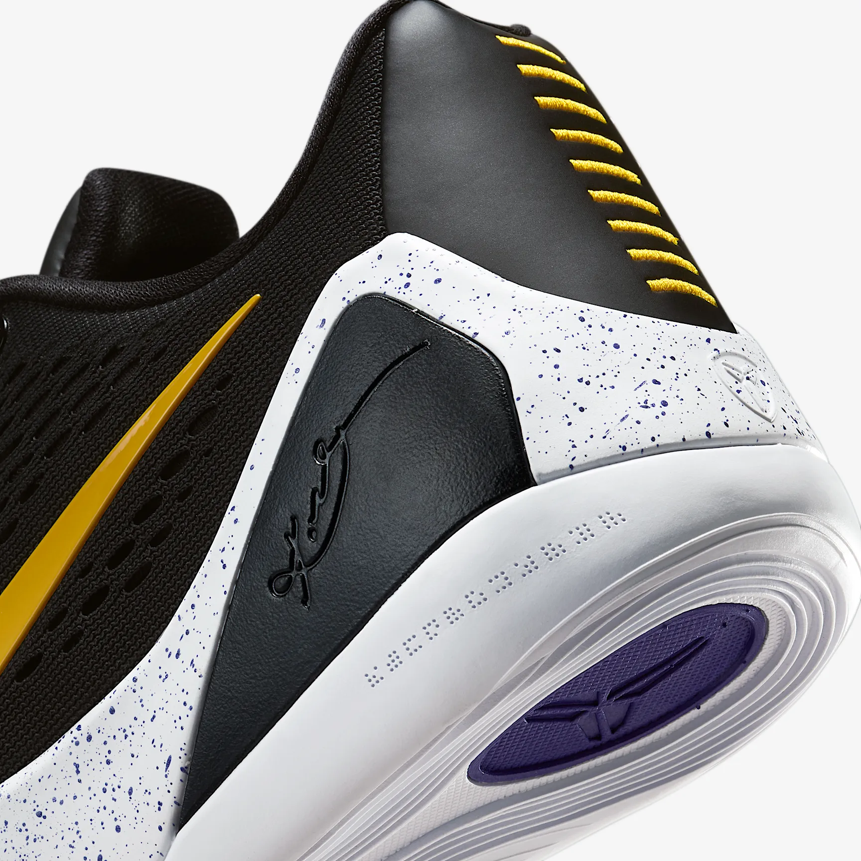 000000_Nike-Kobe-9-Elite-Low-EM-Protro_BLACK-UNIVERSITY-GOLD_IH1401-002_img7