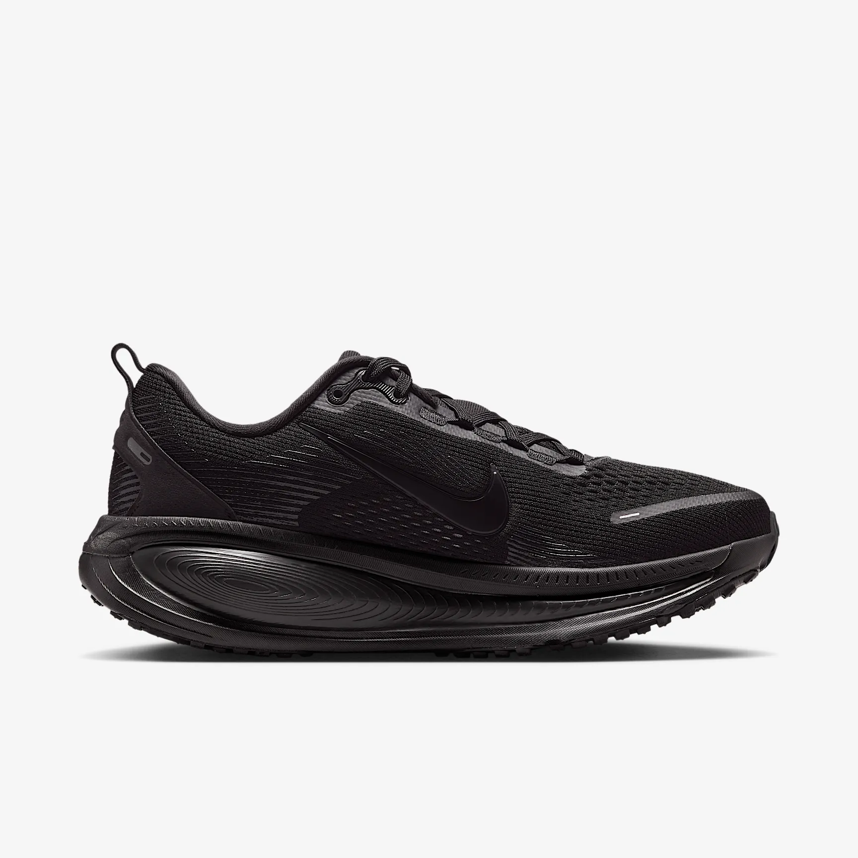 000000_Nike-Vomero-18-WMNS_BLACK_HM6804-004_img2