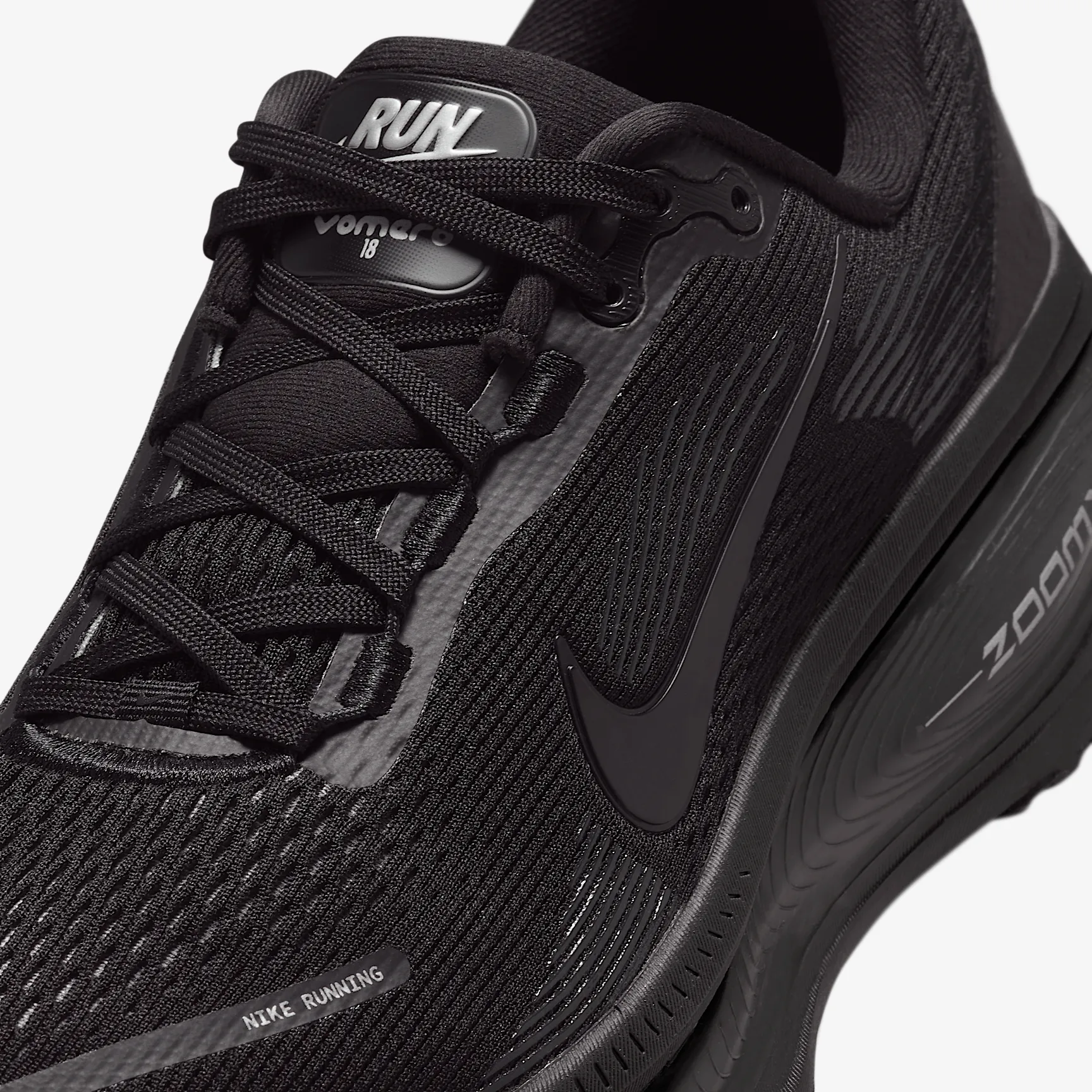 000000_Nike-Vomero-18-WMNS_BLACK_HM6804-004_img6