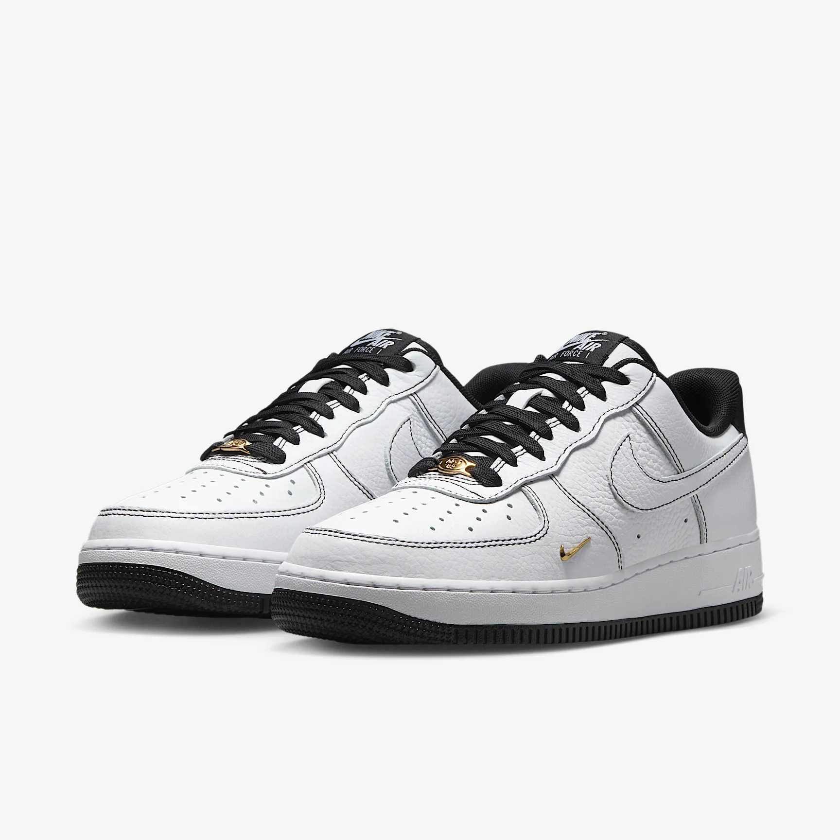 000000_Nike-Air-Force-1-Low-'07_WHITE-BLACK-MINI-JEWEL_IB6543-101_img4