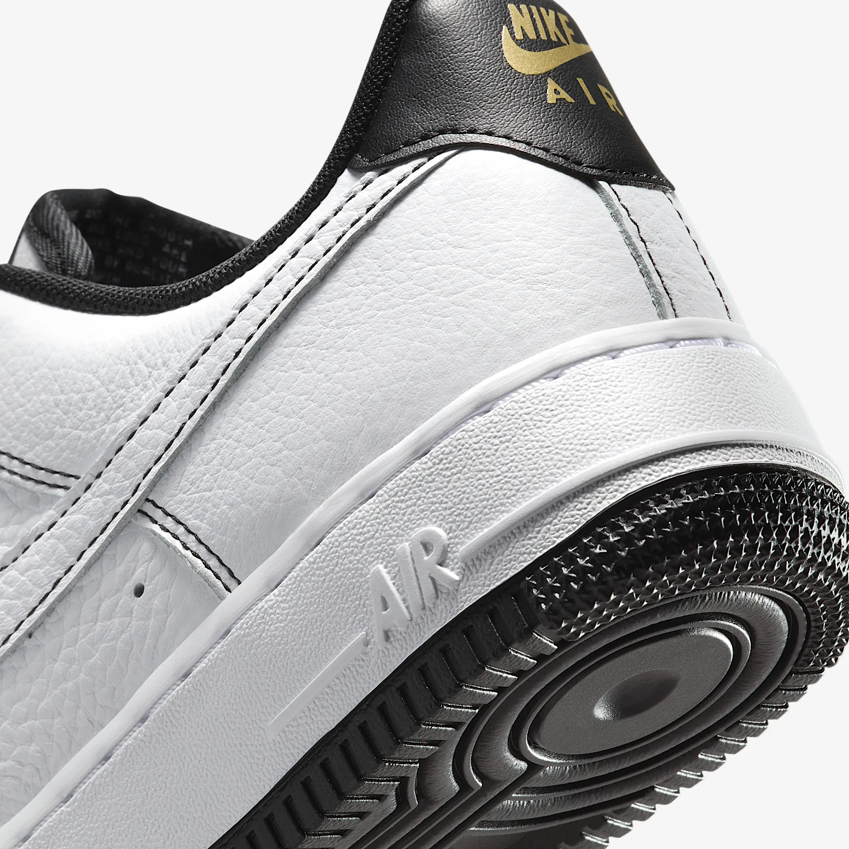 000000_Nike-Air-Force-1-Low-'07_WHITE-BLACK-MINI-JEWEL_IB6543-101_img7