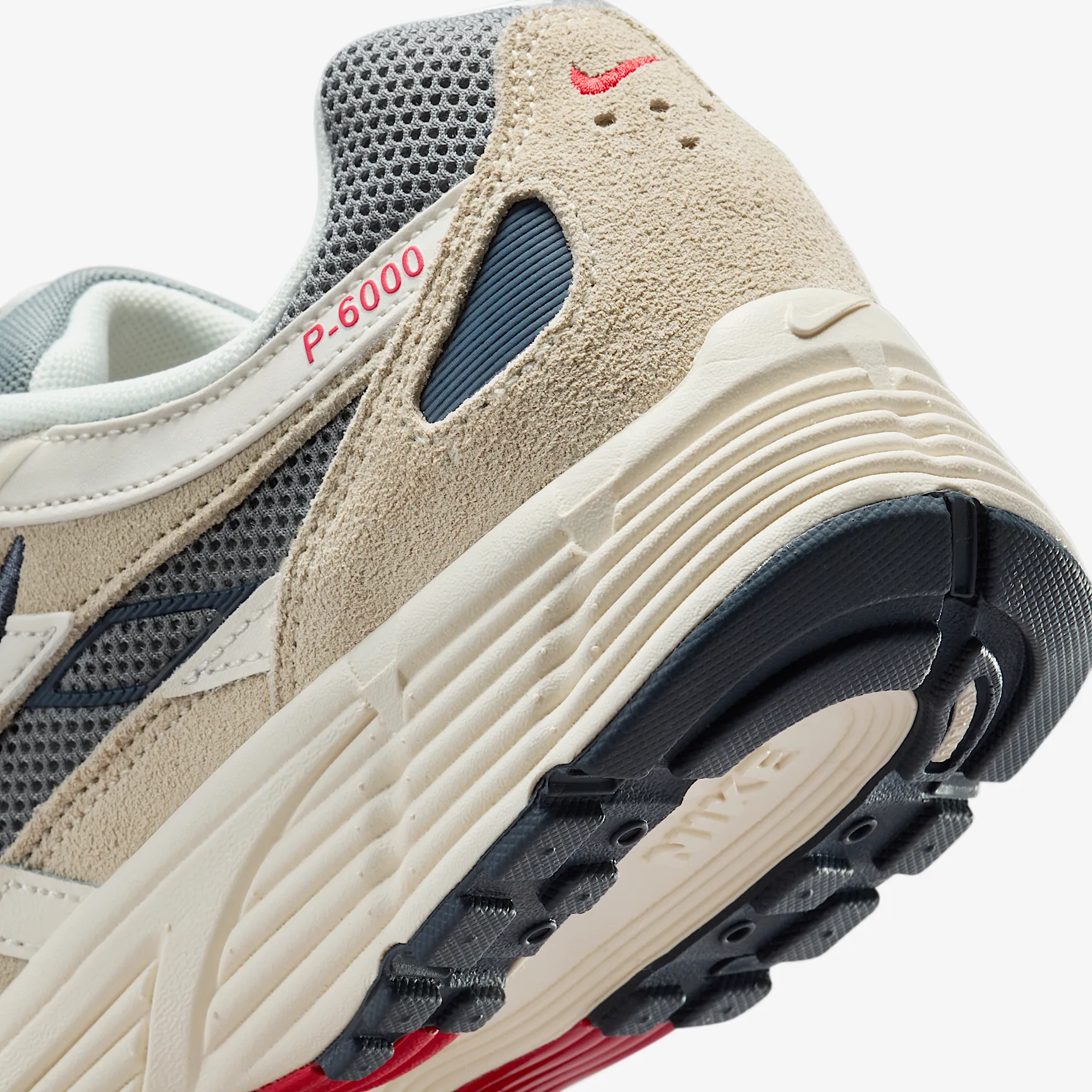 BEB29E_Nike-P-6000_INDEPENDENCE-DAY_IH4382-200_img7