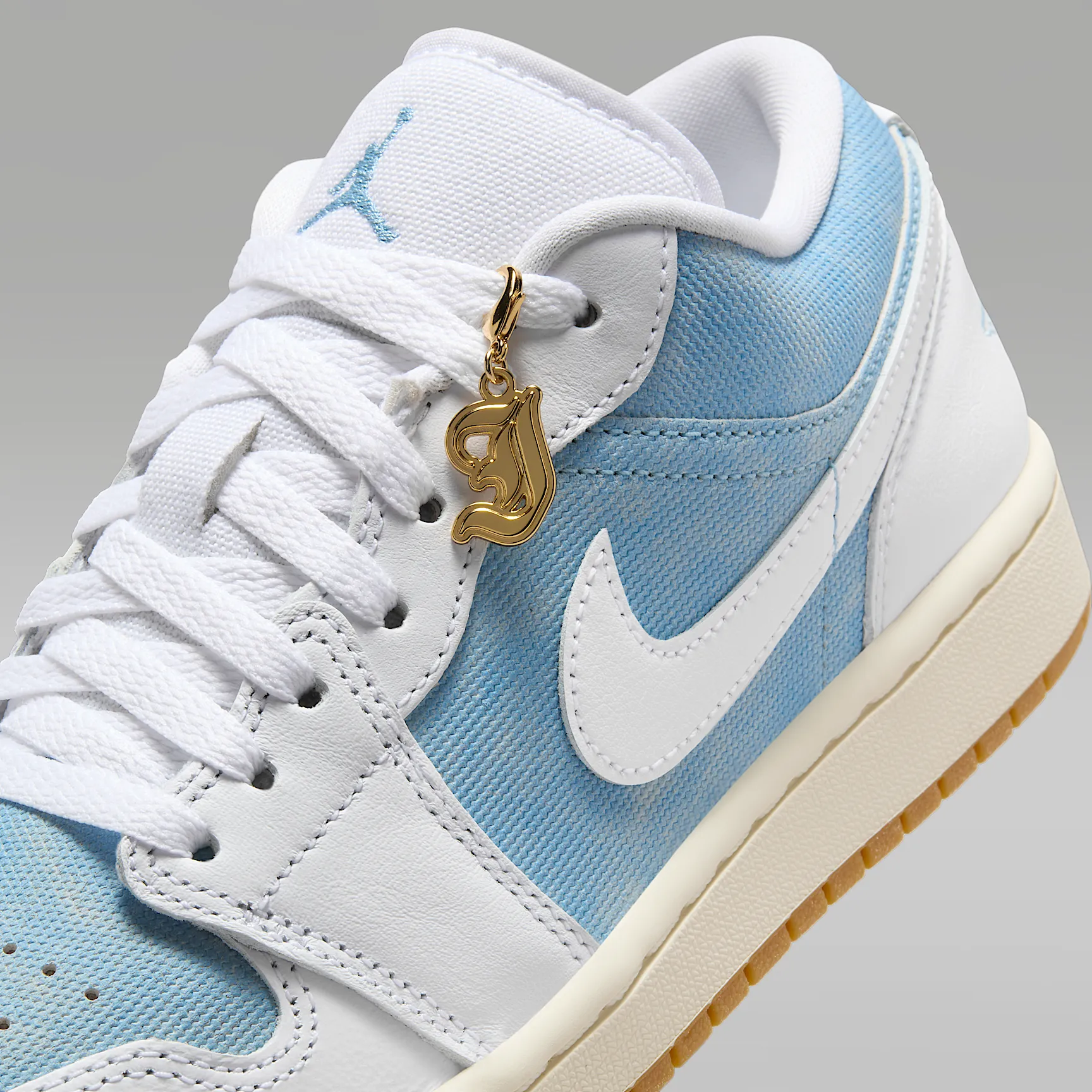 9CB5C3_Air-Jordan-1-Low-SE-WMNS_DENIM-WORN-BLUE_HQ2004-400_img8
