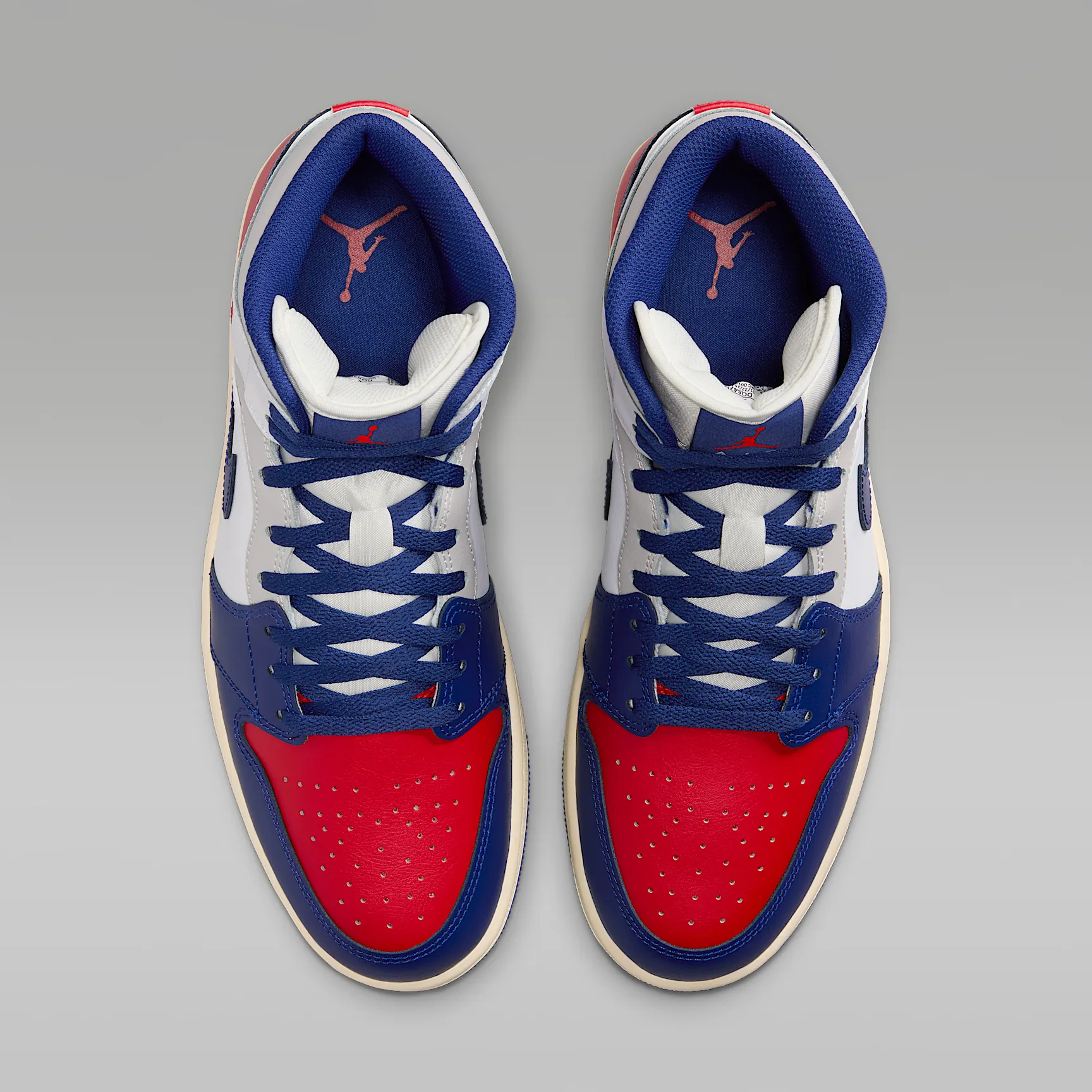 C11D39_Air-Jordan-1-Mid_RARE-AIR_DQ8426-102_img3