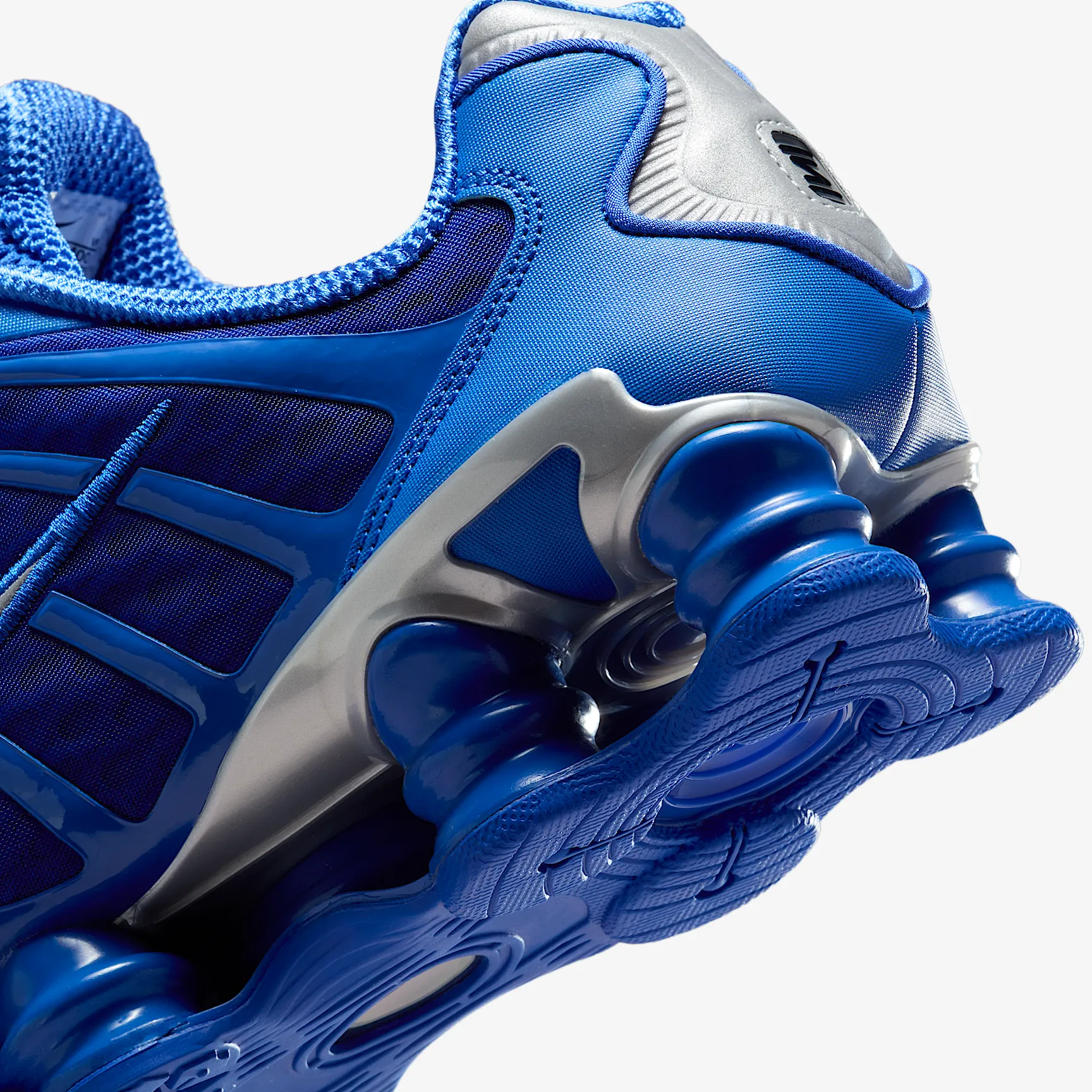 253989_Nike-Shox-TL_HYPER-ROYAL_AV3595-400_img7