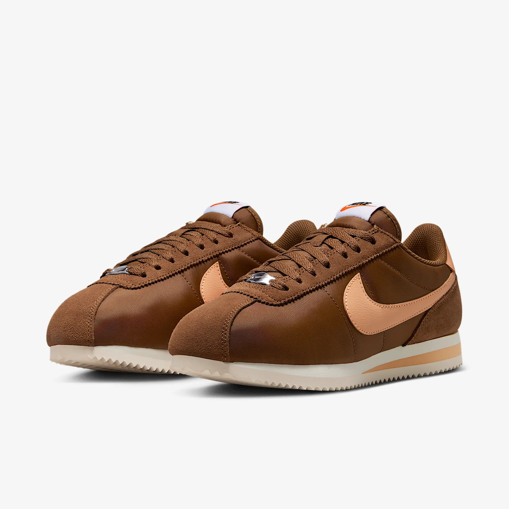 1E0903_Nike-Cortez-Textile_BAROQUE-BROWN_DZ2795-202_img4