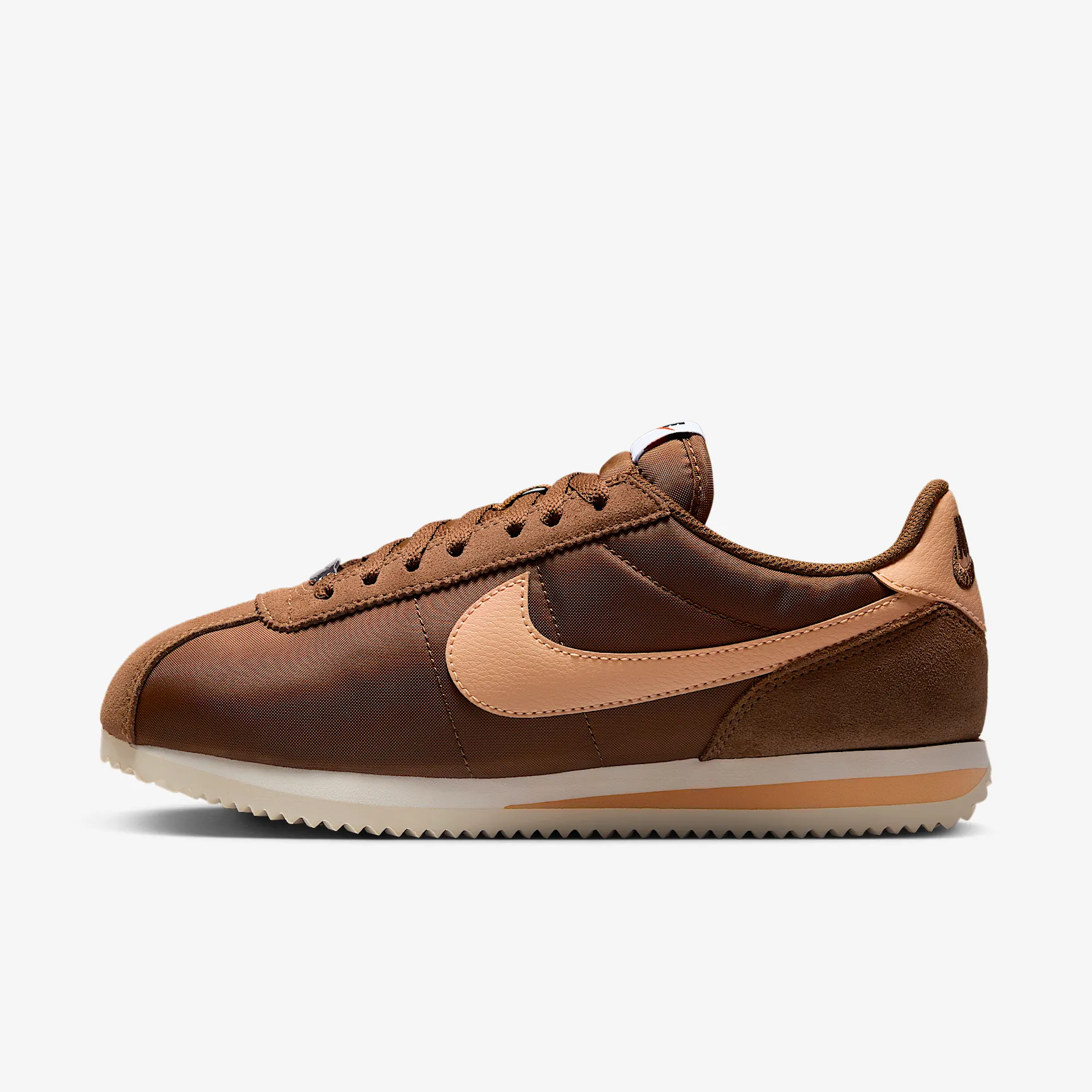 1E0903_Nike-Cortez-Textile_BAROQUE-BROWN_DZ2795-202_img0
