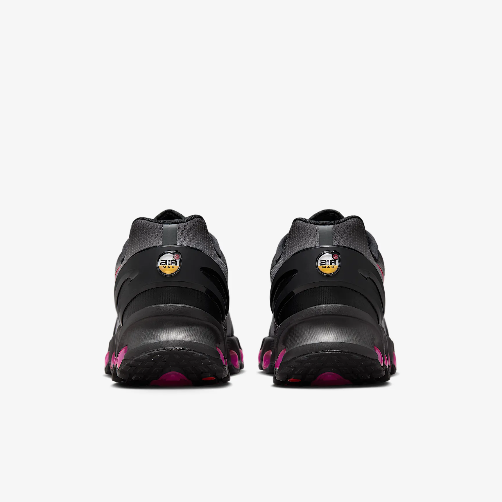 B7557F_Nike-Air-Max-Dn8_DARK-SMOKE-GREY-PINK_IH4119-004_img5