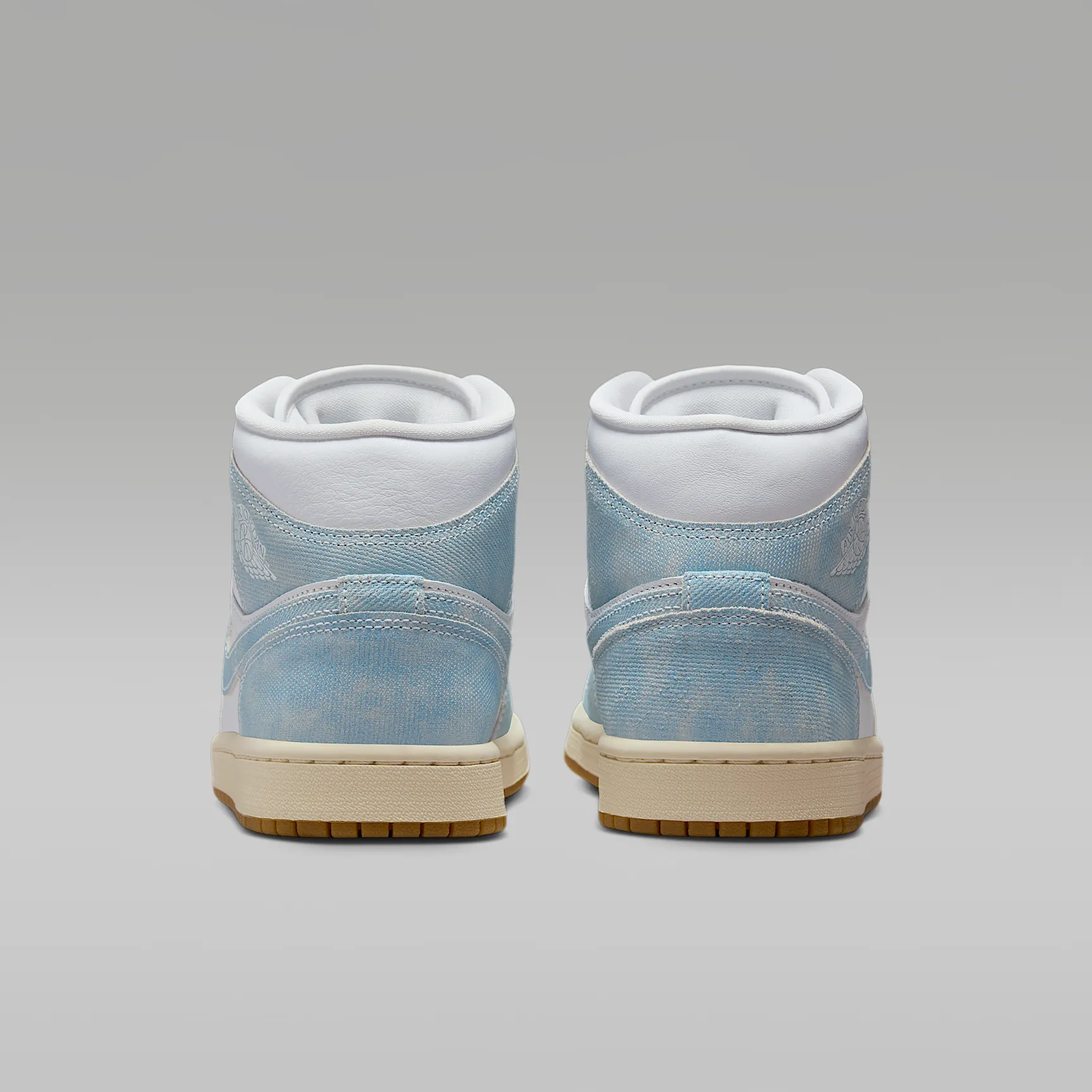 788E9A_Air-Jordan-1-Mid-SE-WMNS_DENIM-GUM_HQ2005-100_img5