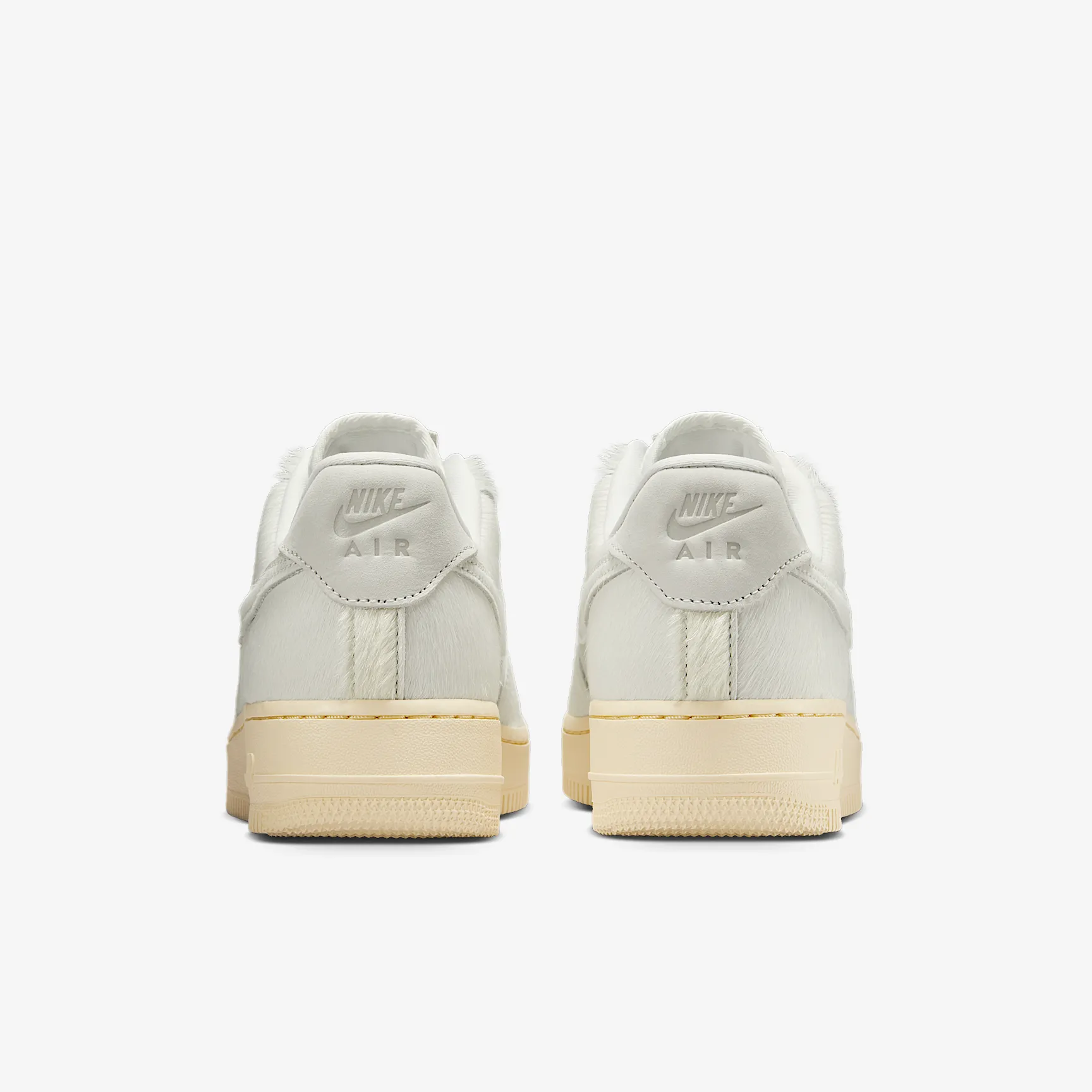 D2C19F_Nike-Air-Force-1-Low-'07-WMNS_SAIL-PONY-HAIR_II7398-100_img5
