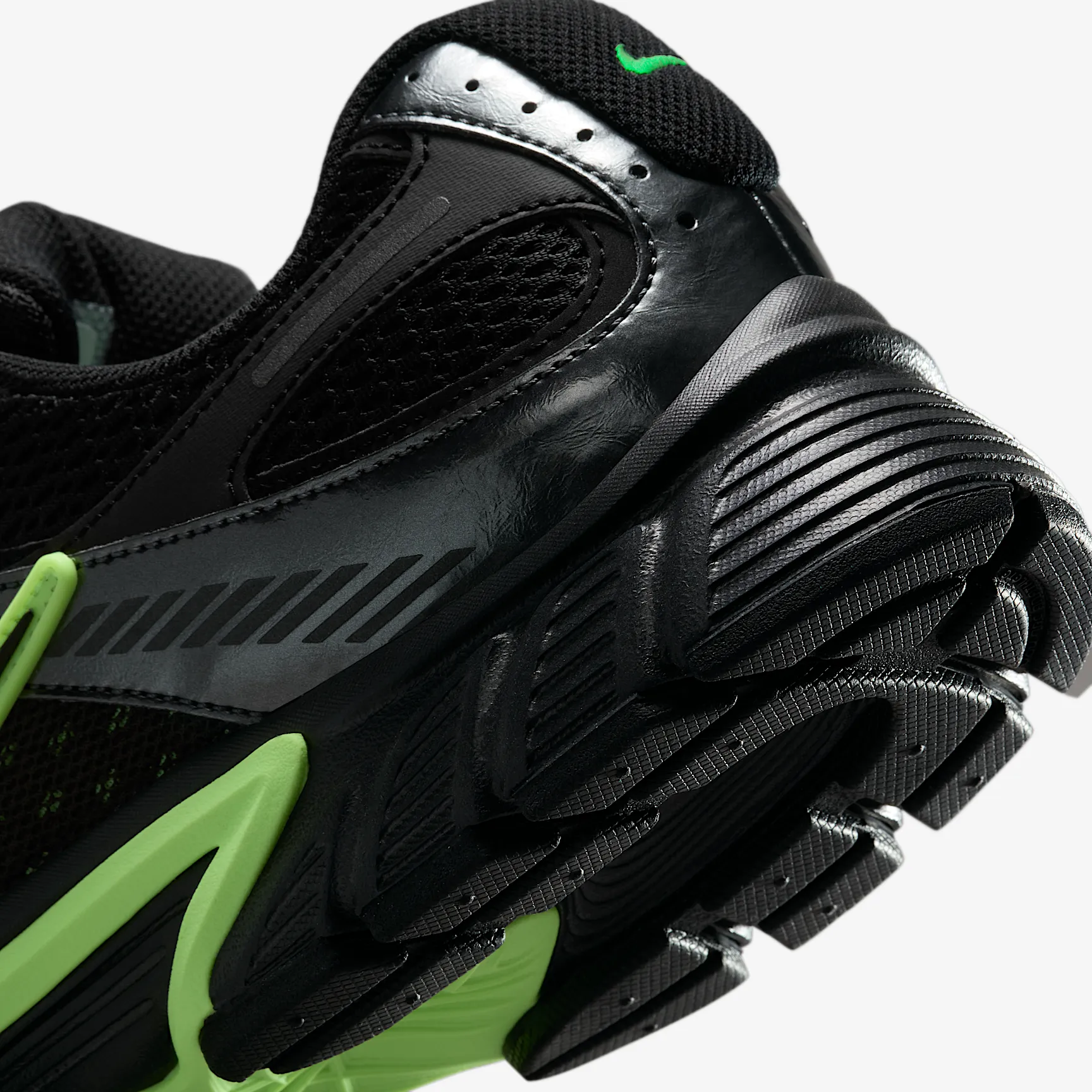 000000_Nike-V5-RNR_BLACK-LIME-BLAST_HJ5228-005_img7