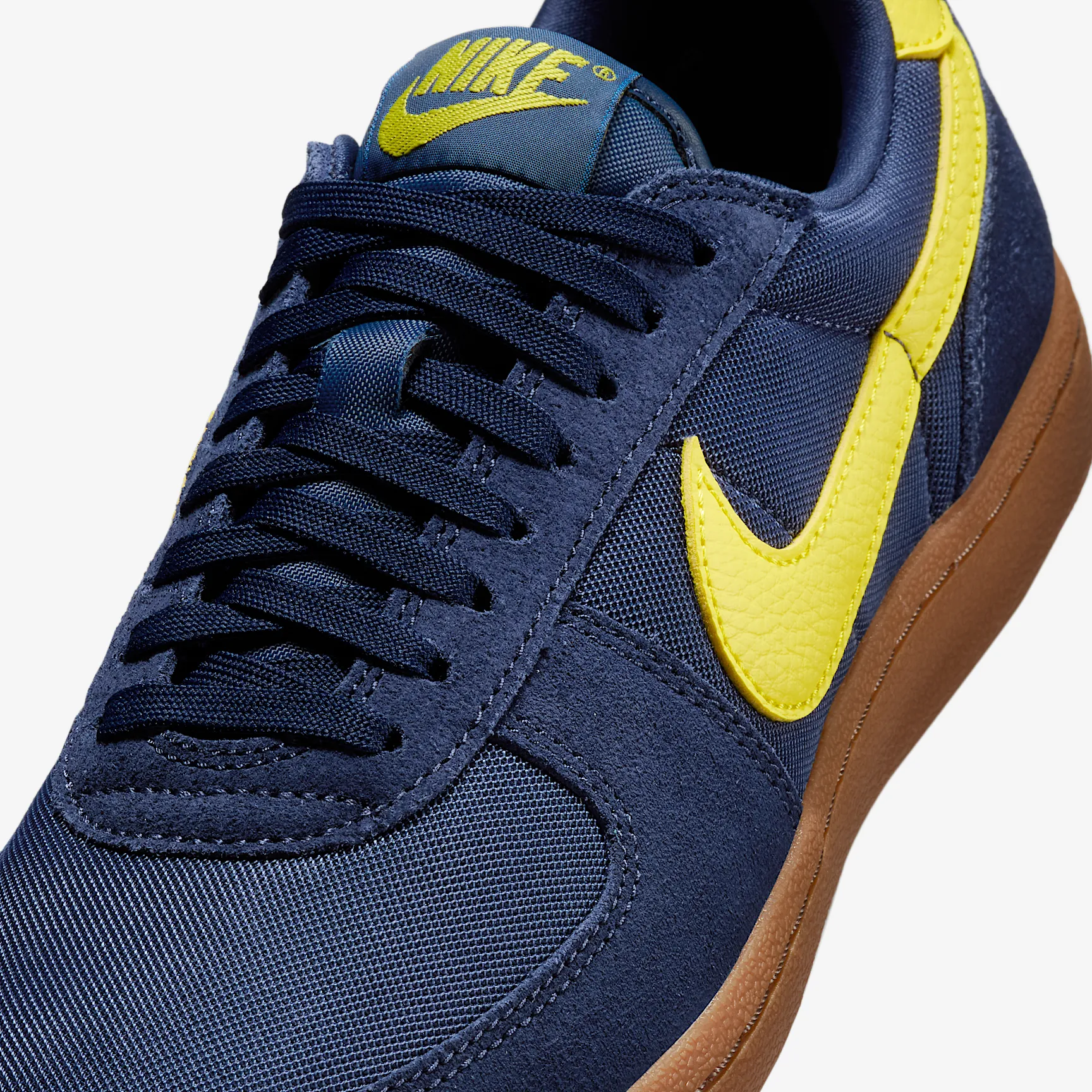 1B1C37_Nike-Field-General-WMNS_MIDNIGHT-NAVY-LIGHTNING_HJ6000-400_img6