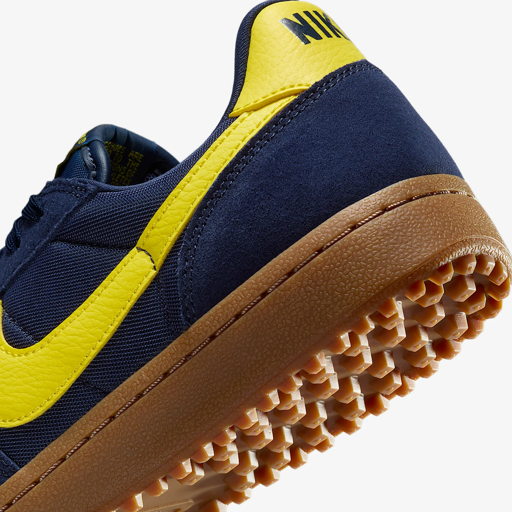 1B1C37_Nike-Field-General-WMNS_MIDNIGHT-NAVY-LIGHTNING_HJ6000-400_img7