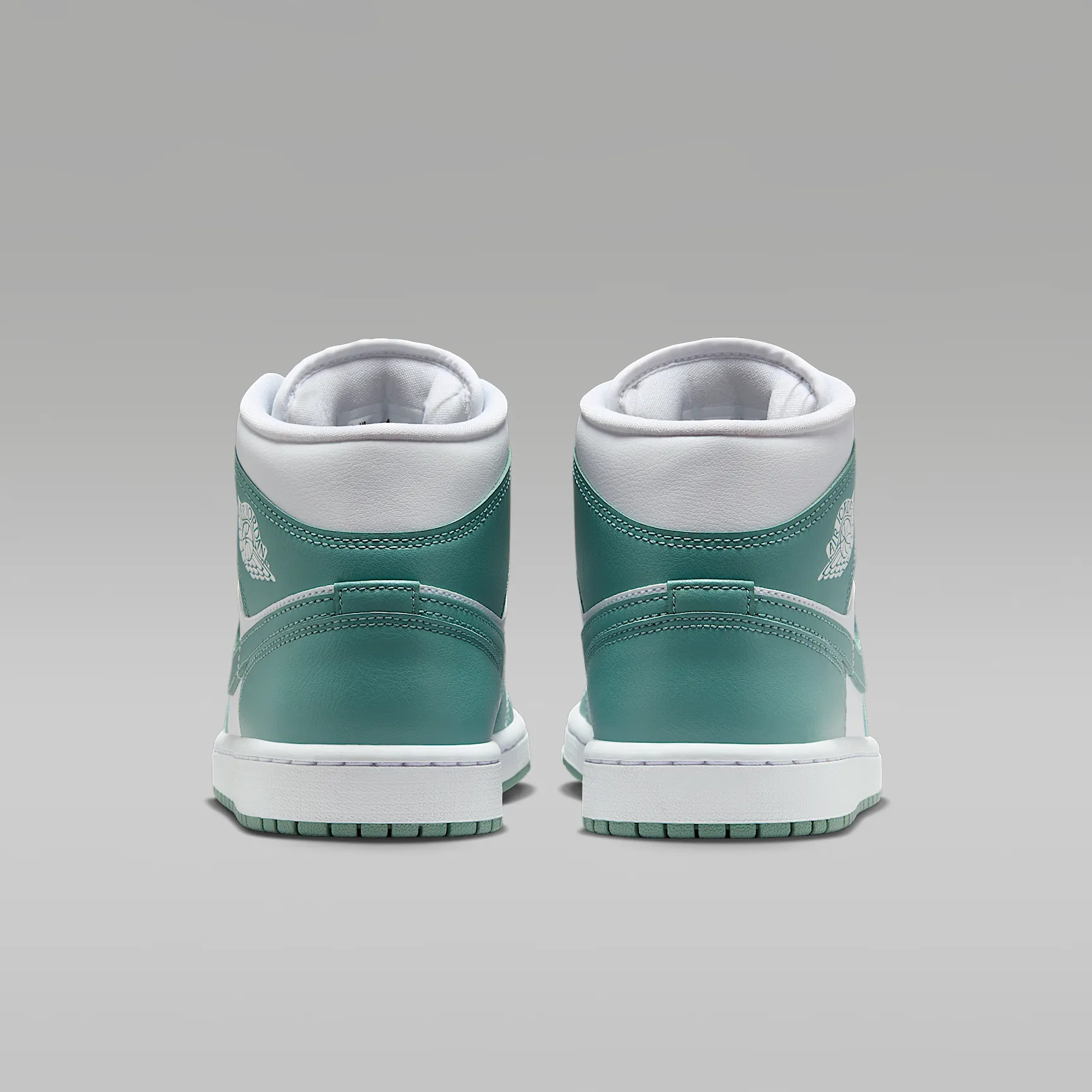 6EA4A0_Air-Jordan-1-Mid-WMNS_WHITE-CANNON_BQ6472-138_img5