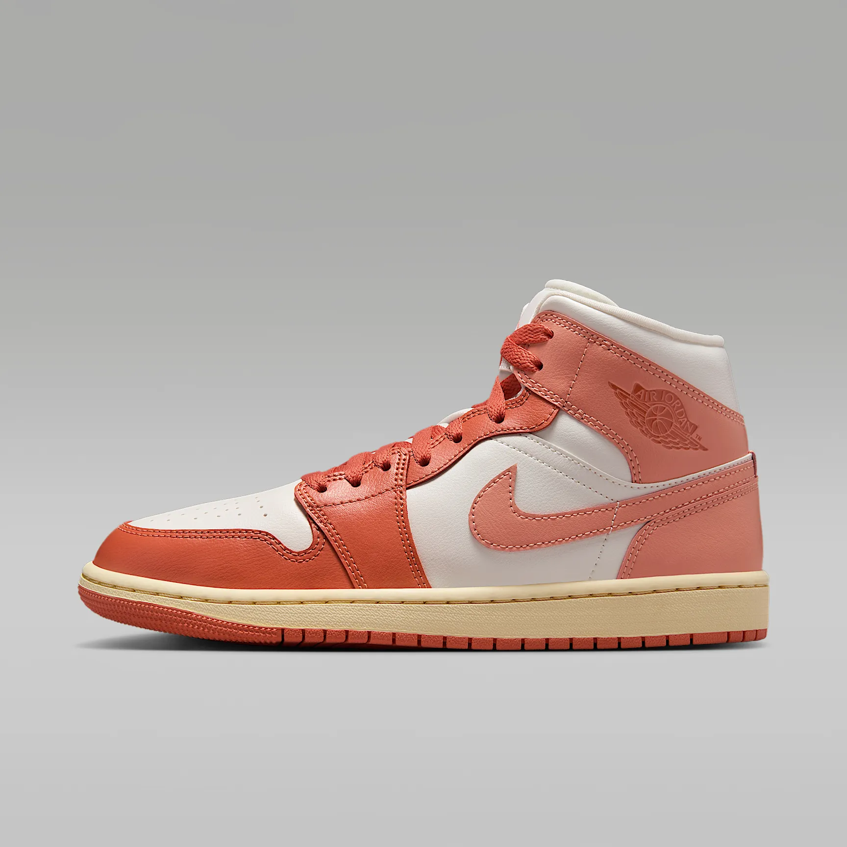 C04D34_Air-Jordan-1-Mid-WMNS_MADDER-ROOT_BQ6472-180_img0