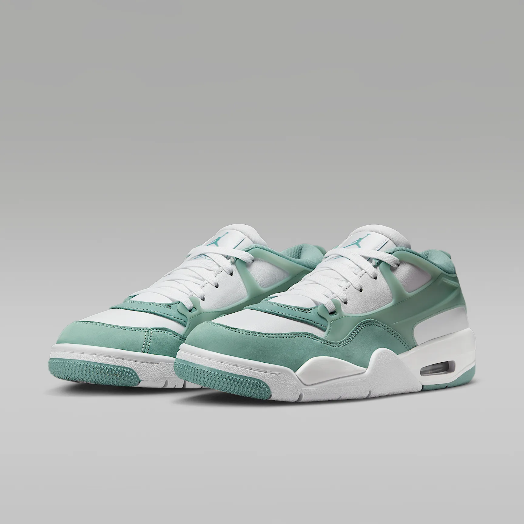 55756B_Air-Jordan-4-RM-WMNS_WHITE-CANNON_FQ7940-138_img4