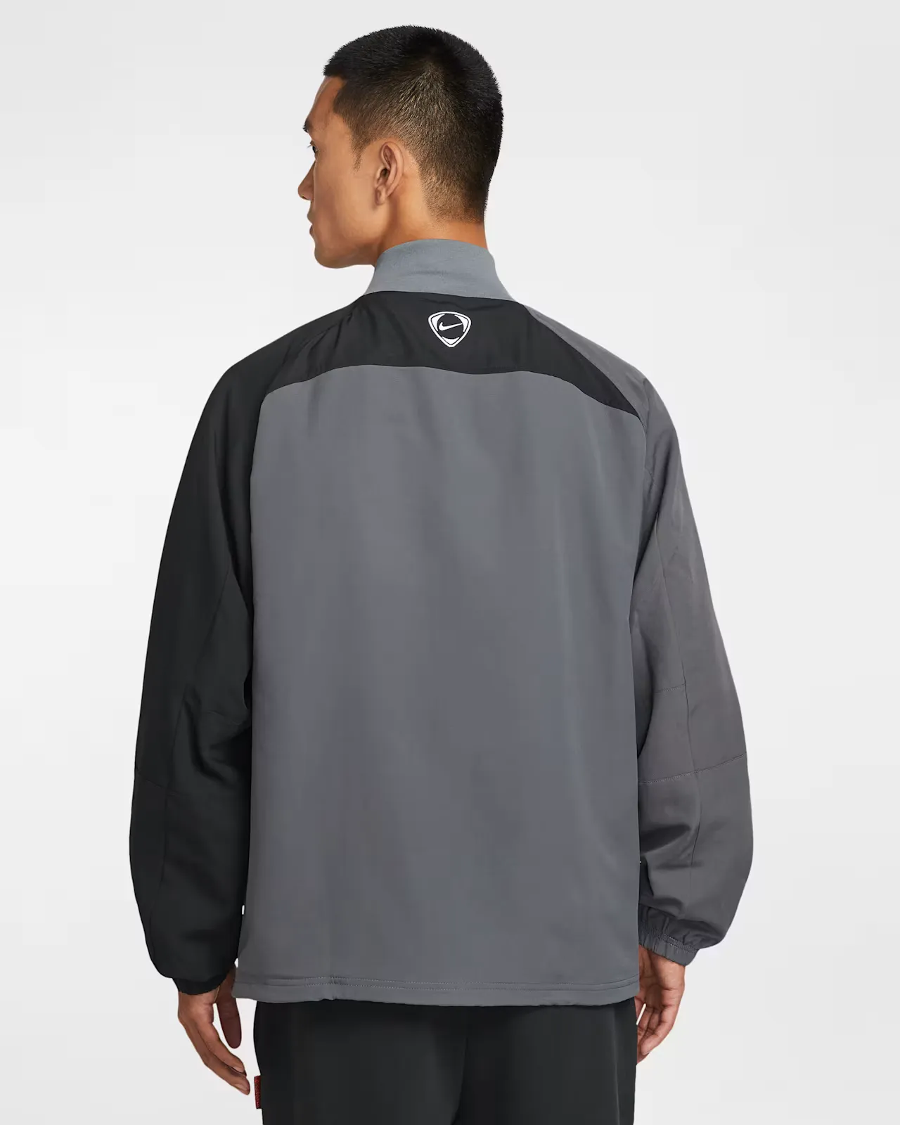 000000_Nike-Brazil-Total-90-Reissue-Track-Jacket_GREY-BLACK_HV4437-021_img1