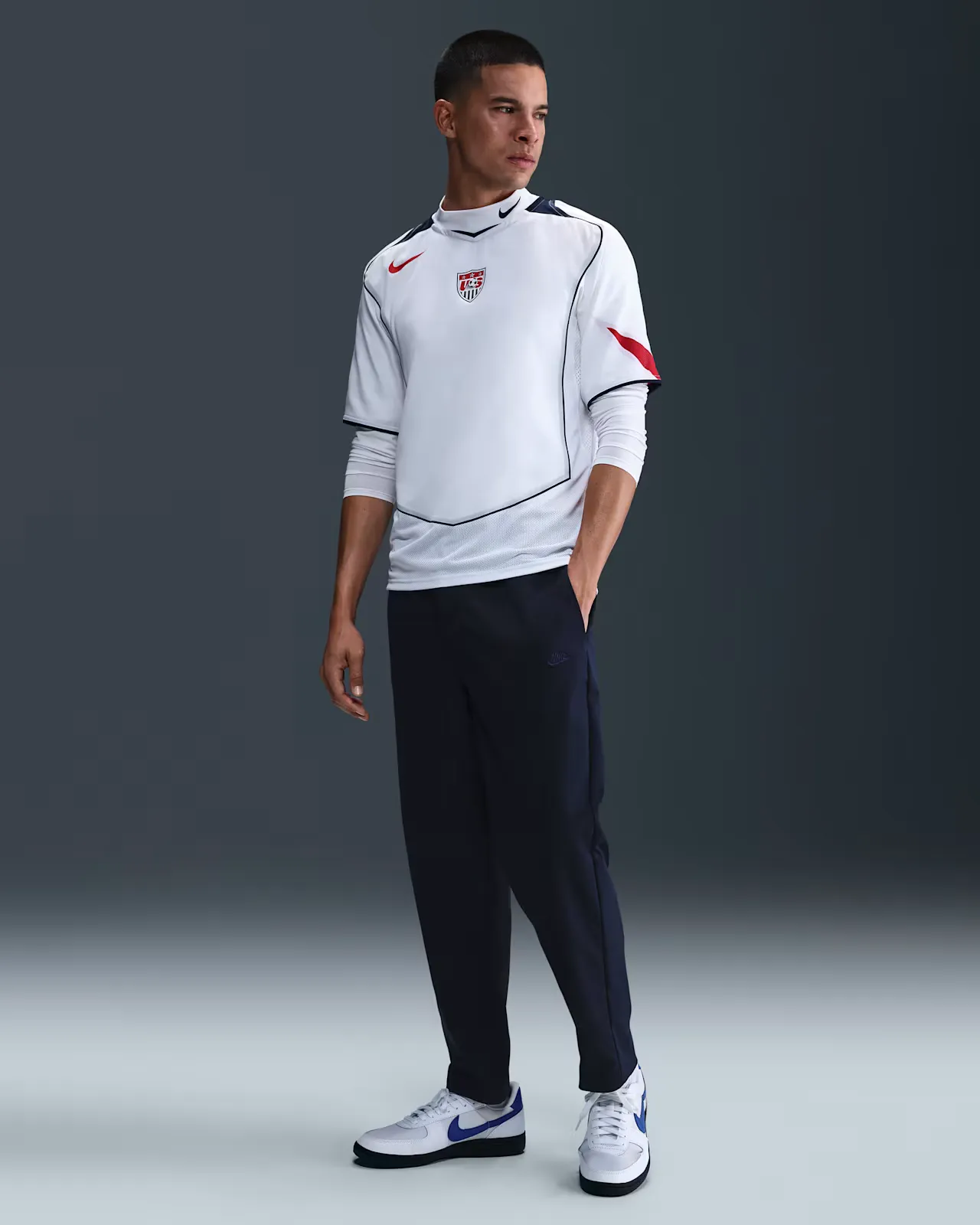 000000_Nike-USA-Total-90-Reissue-Short-Sleeve-Jersey_WHITE-NAVY-RED_HV4429-100_img3