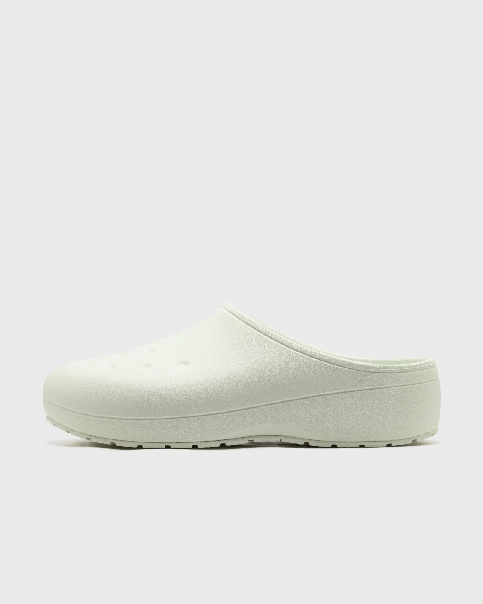 B7B9A8_Crocs-Classic-Quiet-Clog_MINT-TINT_209968-3YF_img0