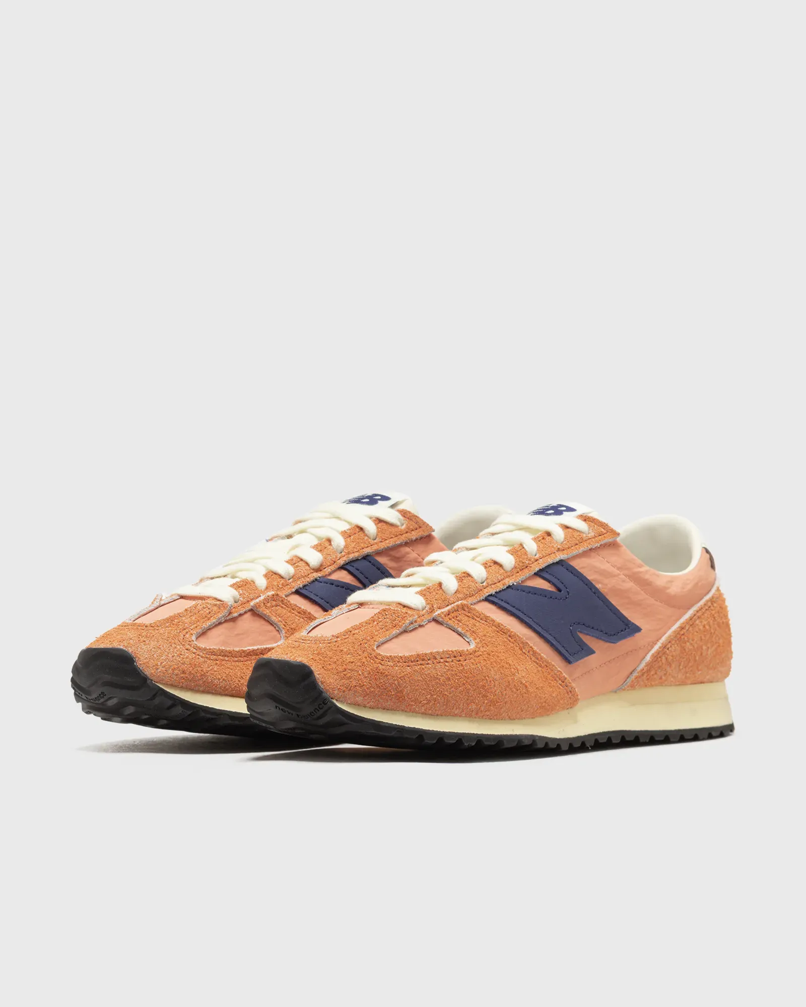 A16045_New-Balance-471_PEACH-NECTAR_U471TB_img1
