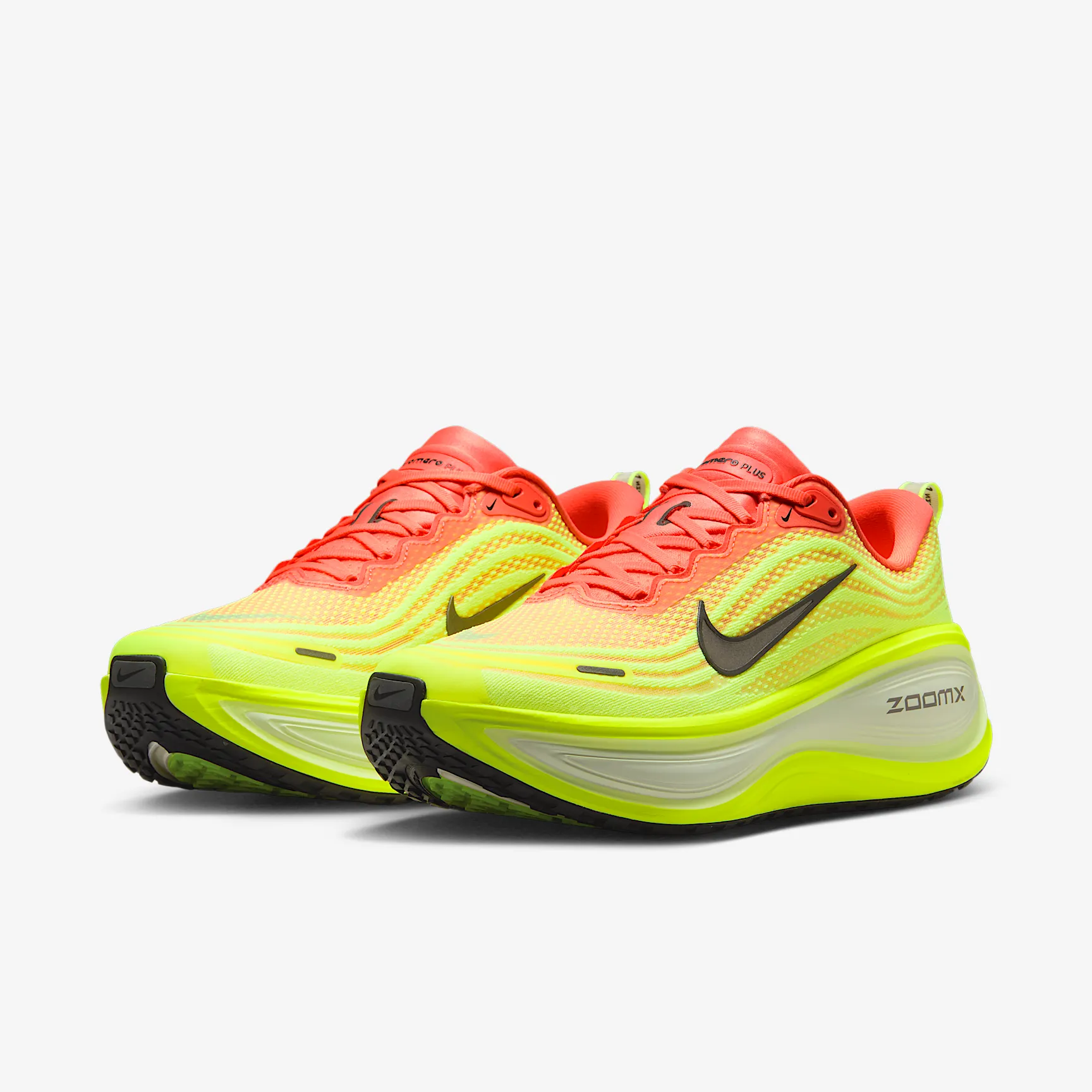 D1F54D_Nike-Vomero-Plus_ORANGE-VOLT_HV8150-800_img4