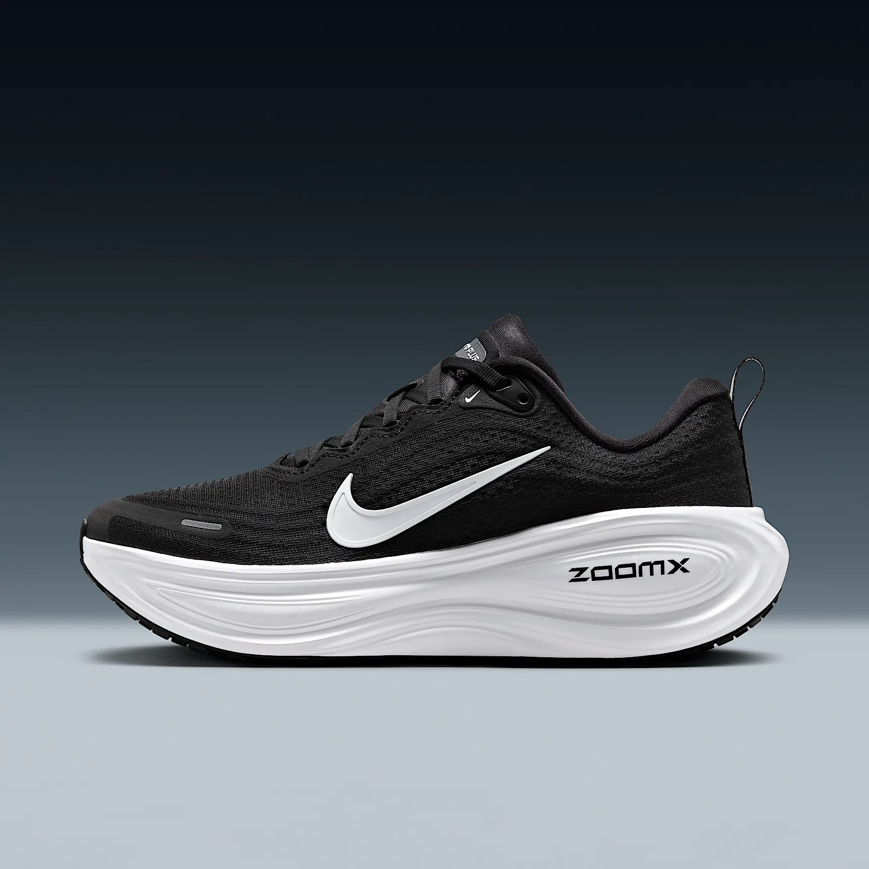 000000_Nike-Vomero-Plus-WMNS_BLACK-WHITE_HV8154-002_img0