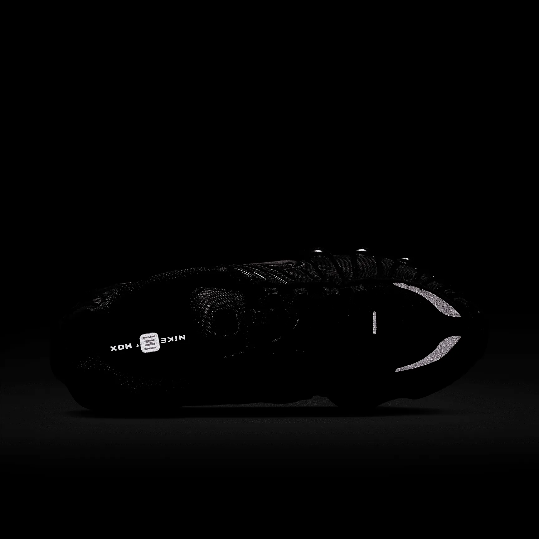 000000_Nike-Shox-TL_BLACK-METALLIC-HEMATITE_AV3595-002_img6