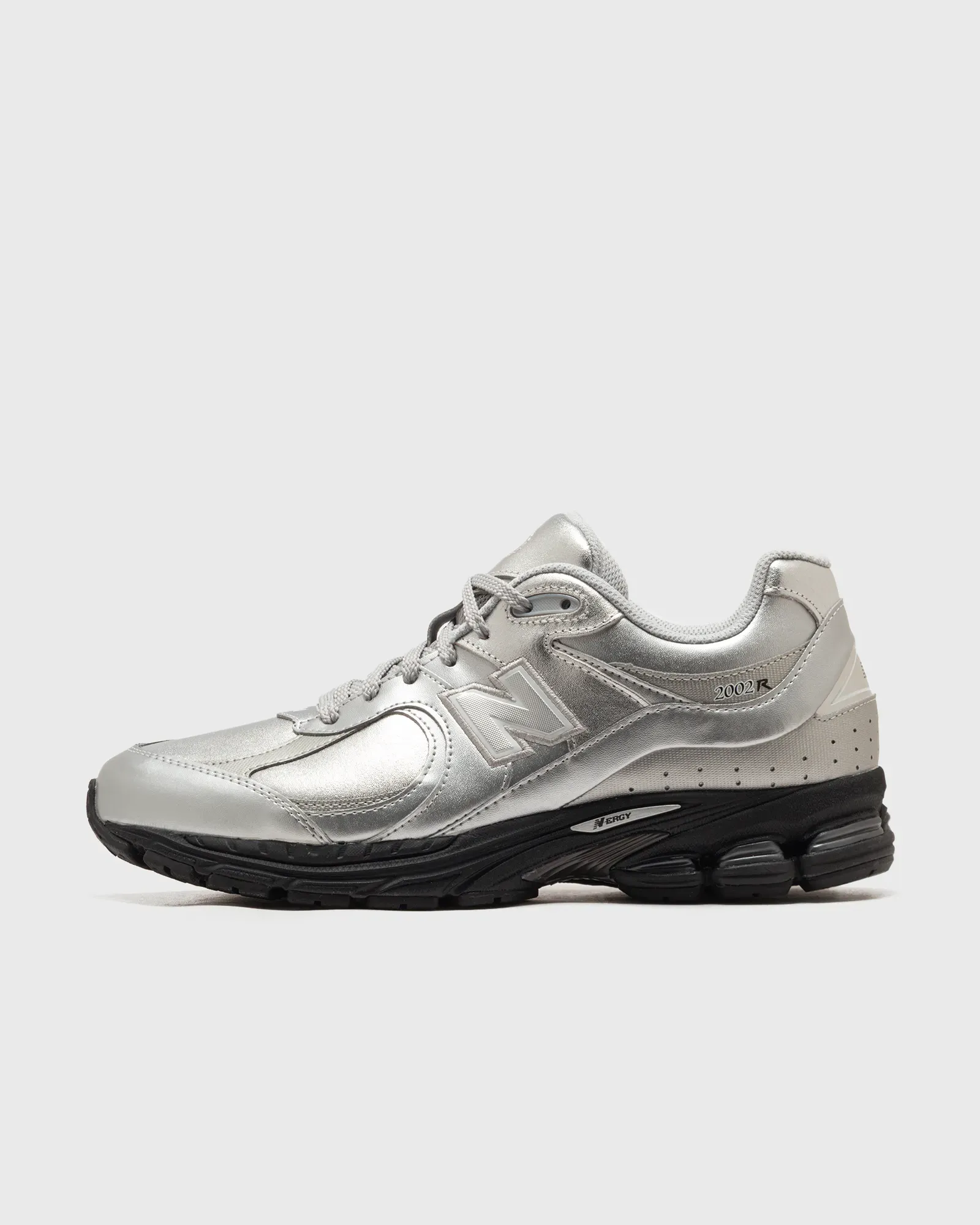 C6C6C4_New-Balance-2002R_METALLIC-SILVER_U2002RF_img0