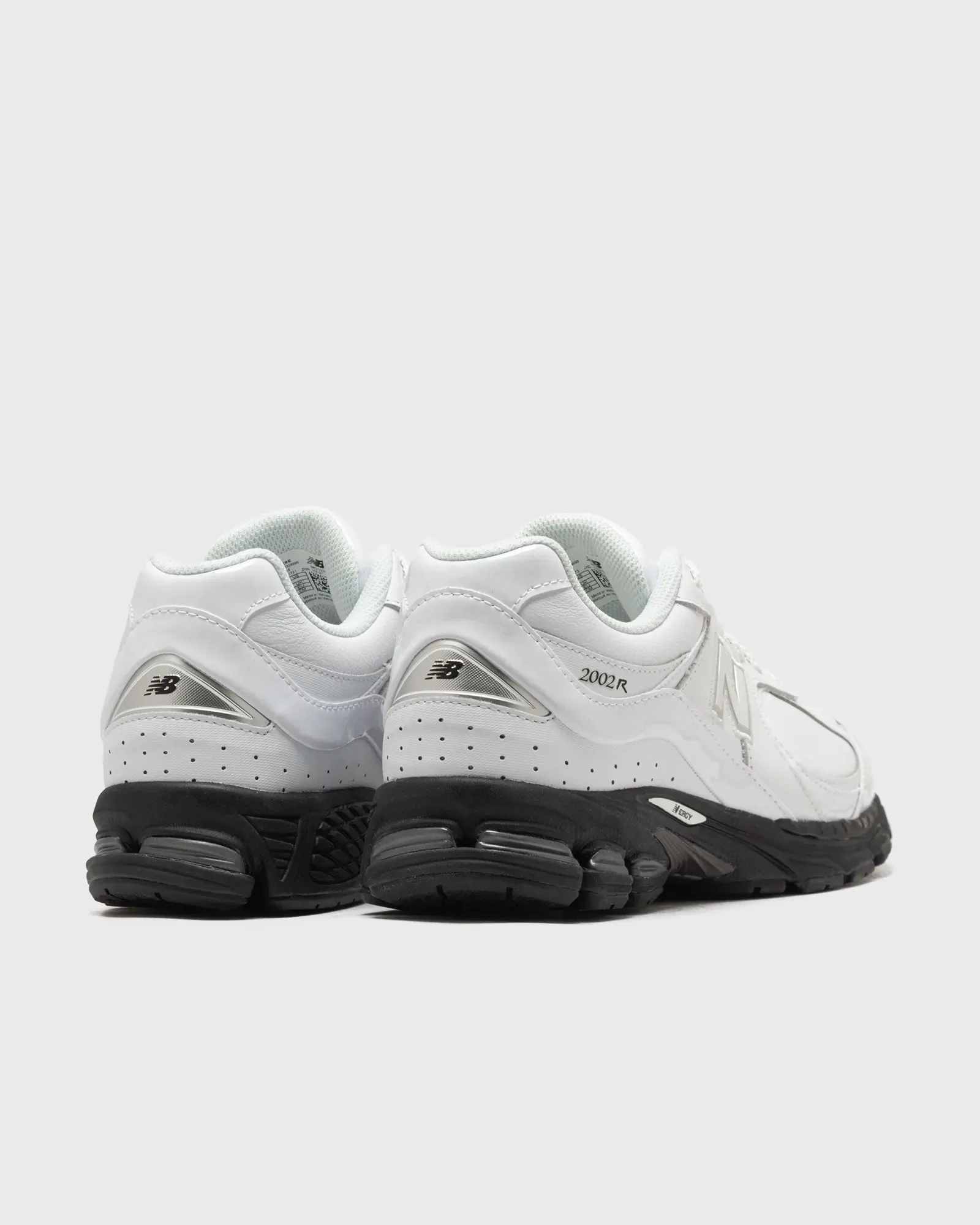 000000_New-Balance-2002R_WHITE_U2002RE_img3