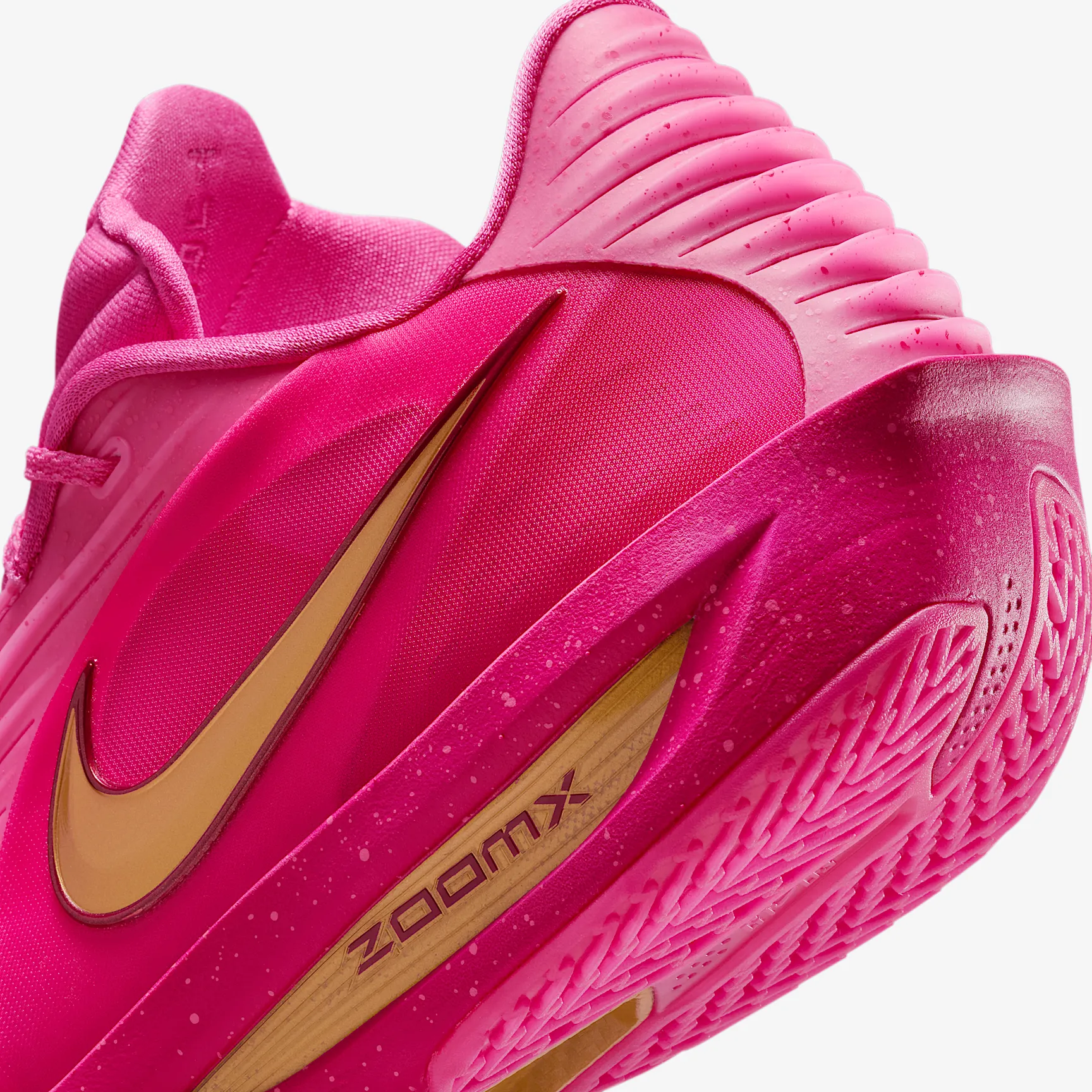 D21D1D_Rob-Dillingham-x-Nike-Air-Zoom-GT-Cut-3-Turbo_FIREBERRY-PINKSICLE_II3704-600_img7