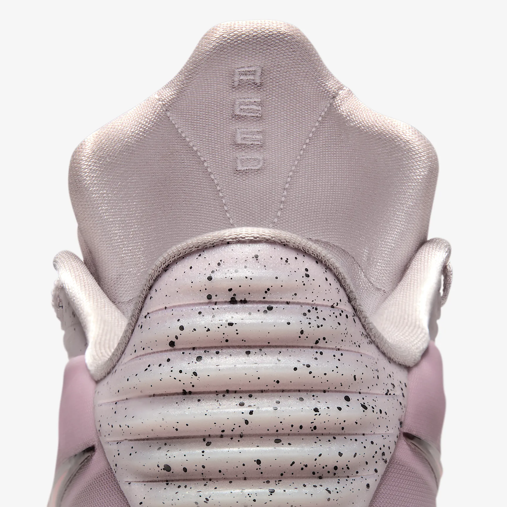 BF9EAA_Reed-Sheppard-x-Nike-Air-Zoom-GT-Cut-3-Turbo_PLATINUM-VIOLET_HV9918-001_img8