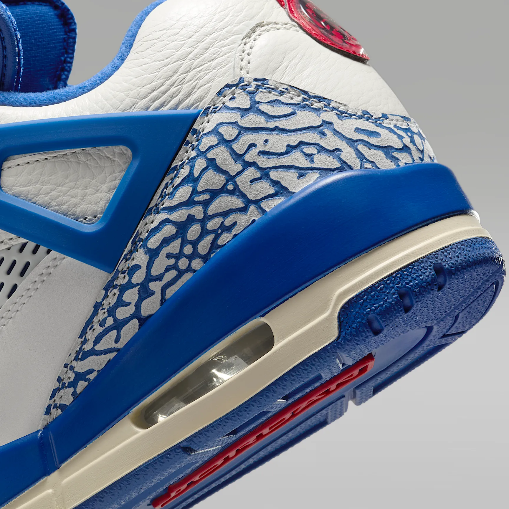 3F72B4_Jordan-Spizike-Low_STORM-BLUE_IM2176-133_img8