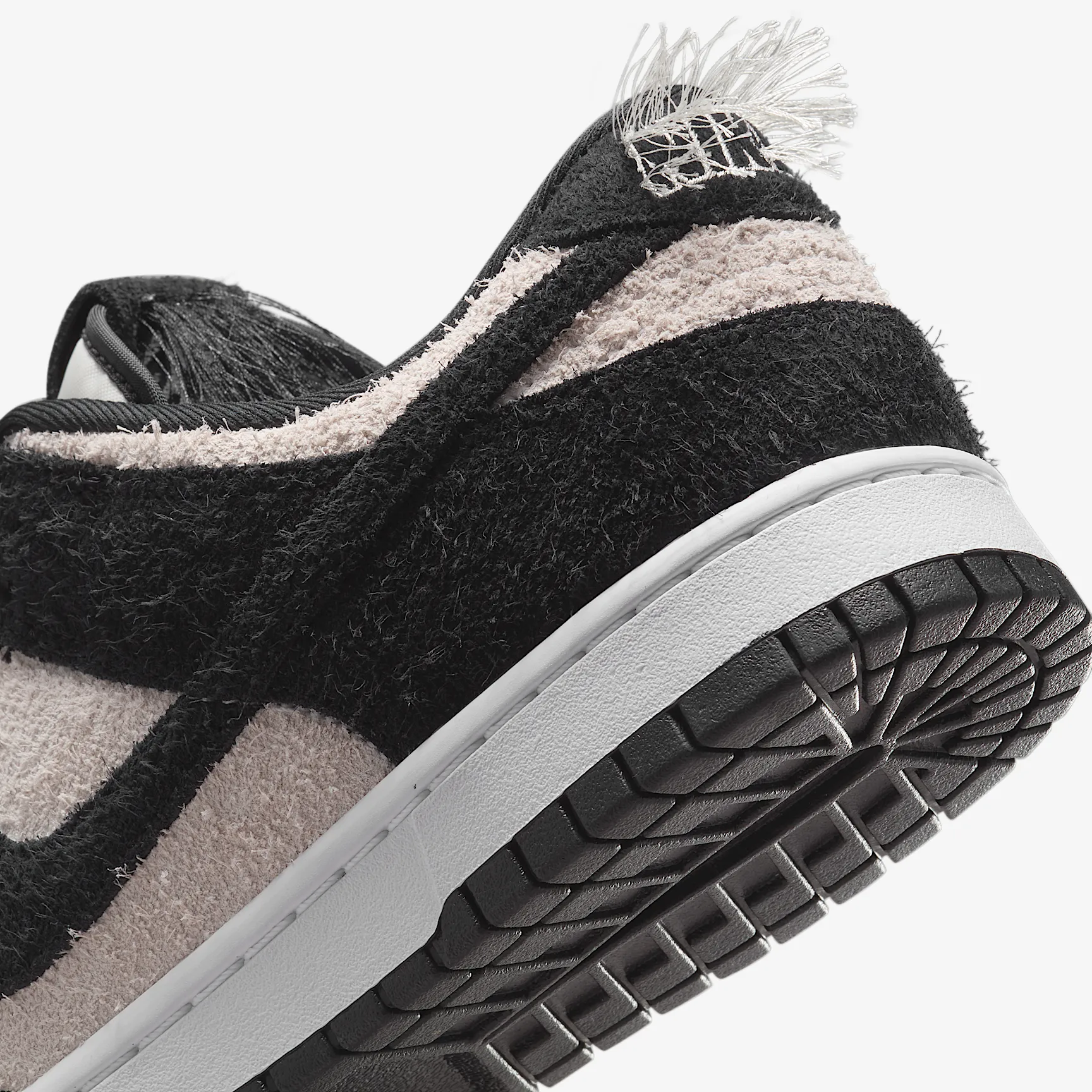 000000_Nike-Dunk-Low-Retro-SE_PANDA-MONIUM_IB2990-100_img7