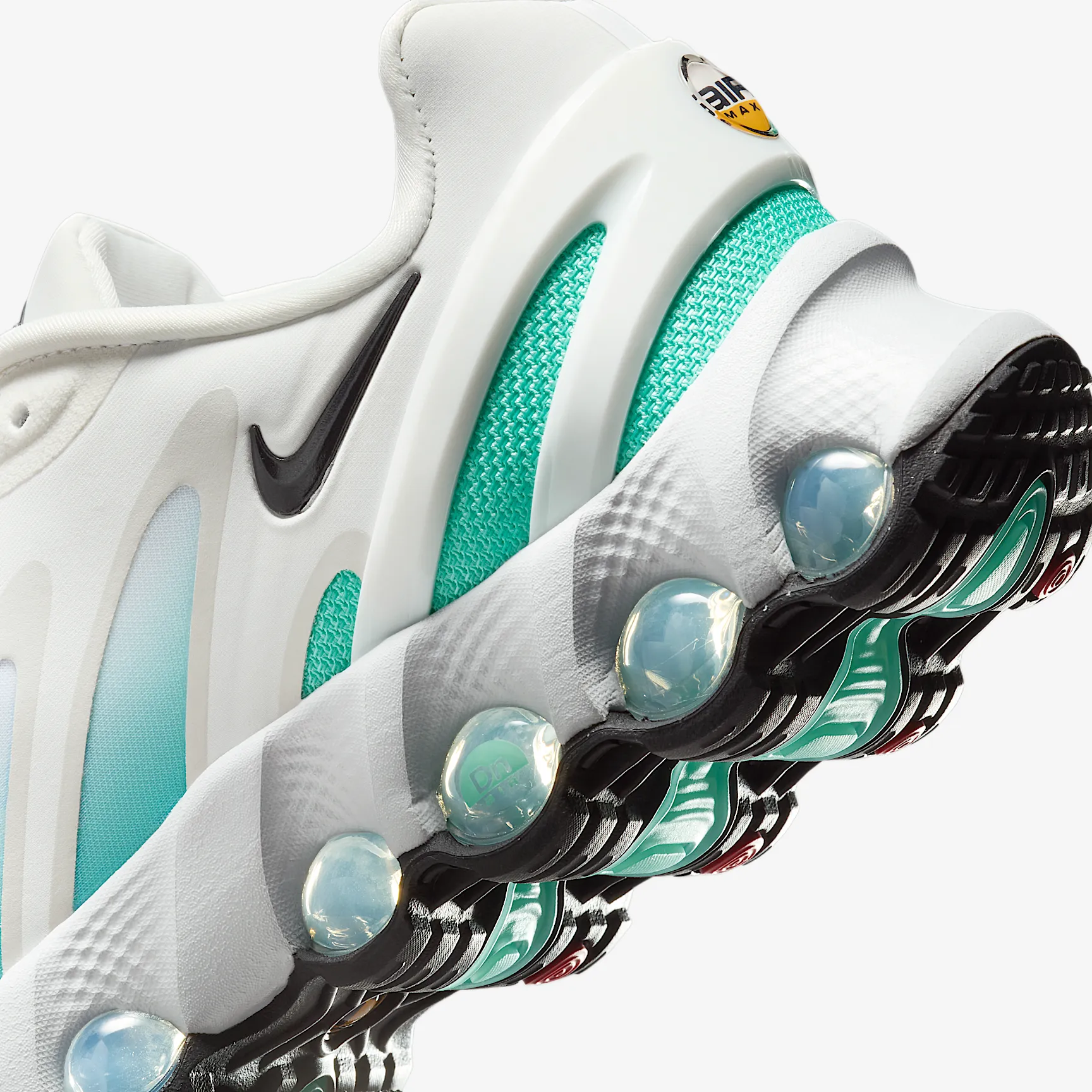 38AB99_Nike-Air-Max-Dn8-WMNS_COOL-MINT_IM0568-100_img7