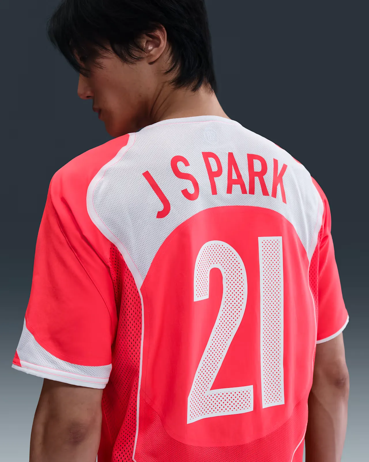 CF2B40_Nike-Toral-90-Reissue-Jersey_SOUTH-KOREA-2004_IF2943-679_img1