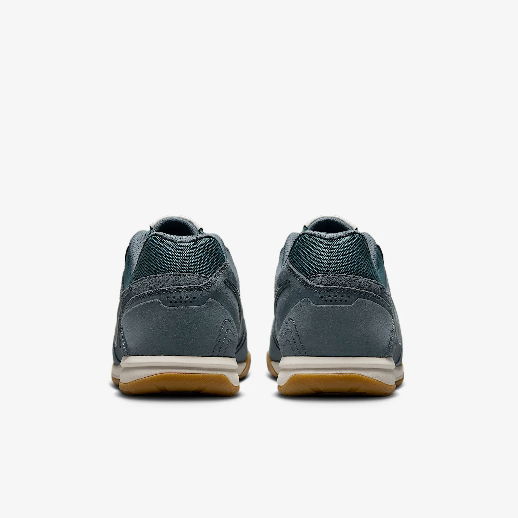 546469_Nike-Gato_PAVMENT-GREY_HQ6020-004_img5