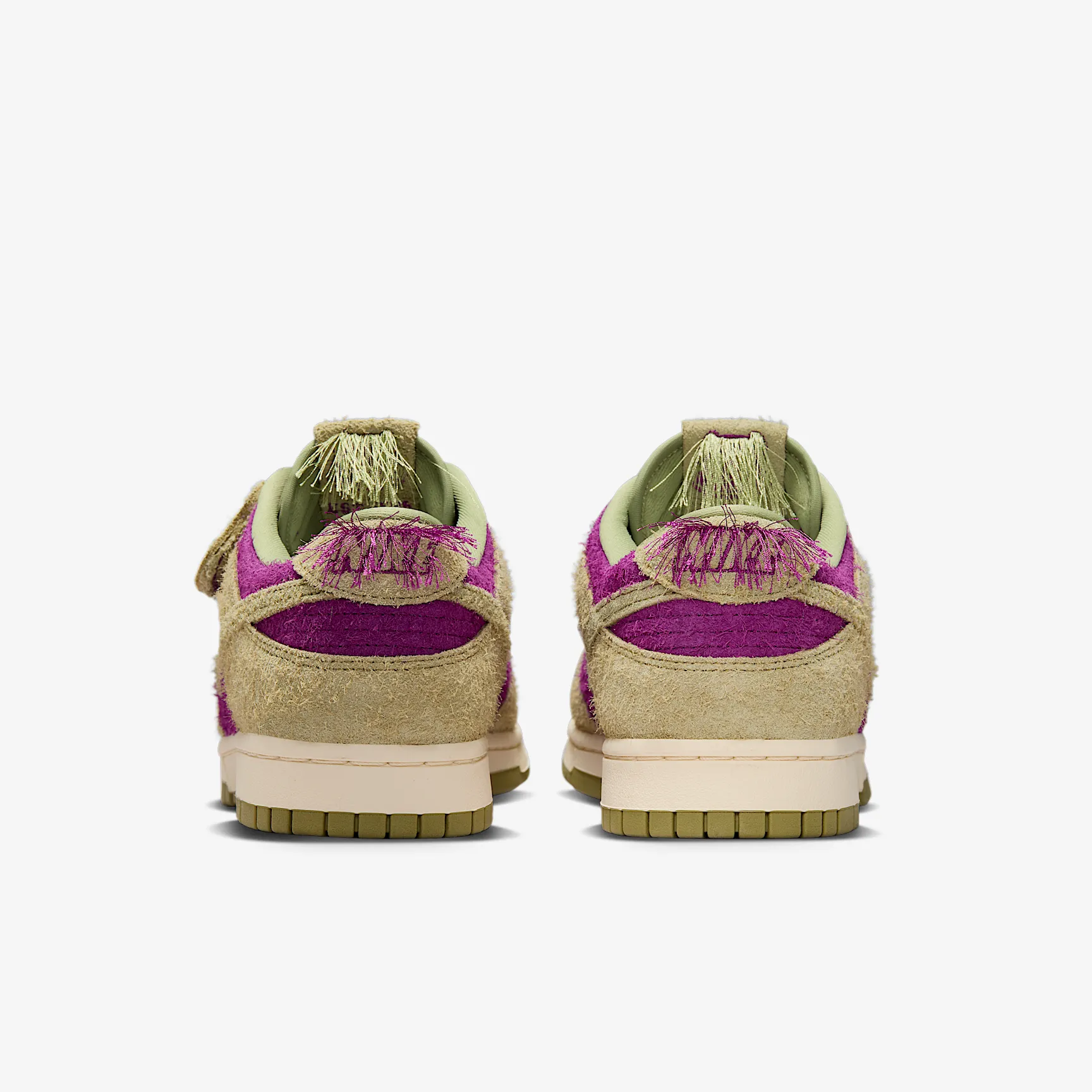 420532_Nike-Dunk-Low-Retro-SE_PANDA-VIOTECH_IB2990-500_img5