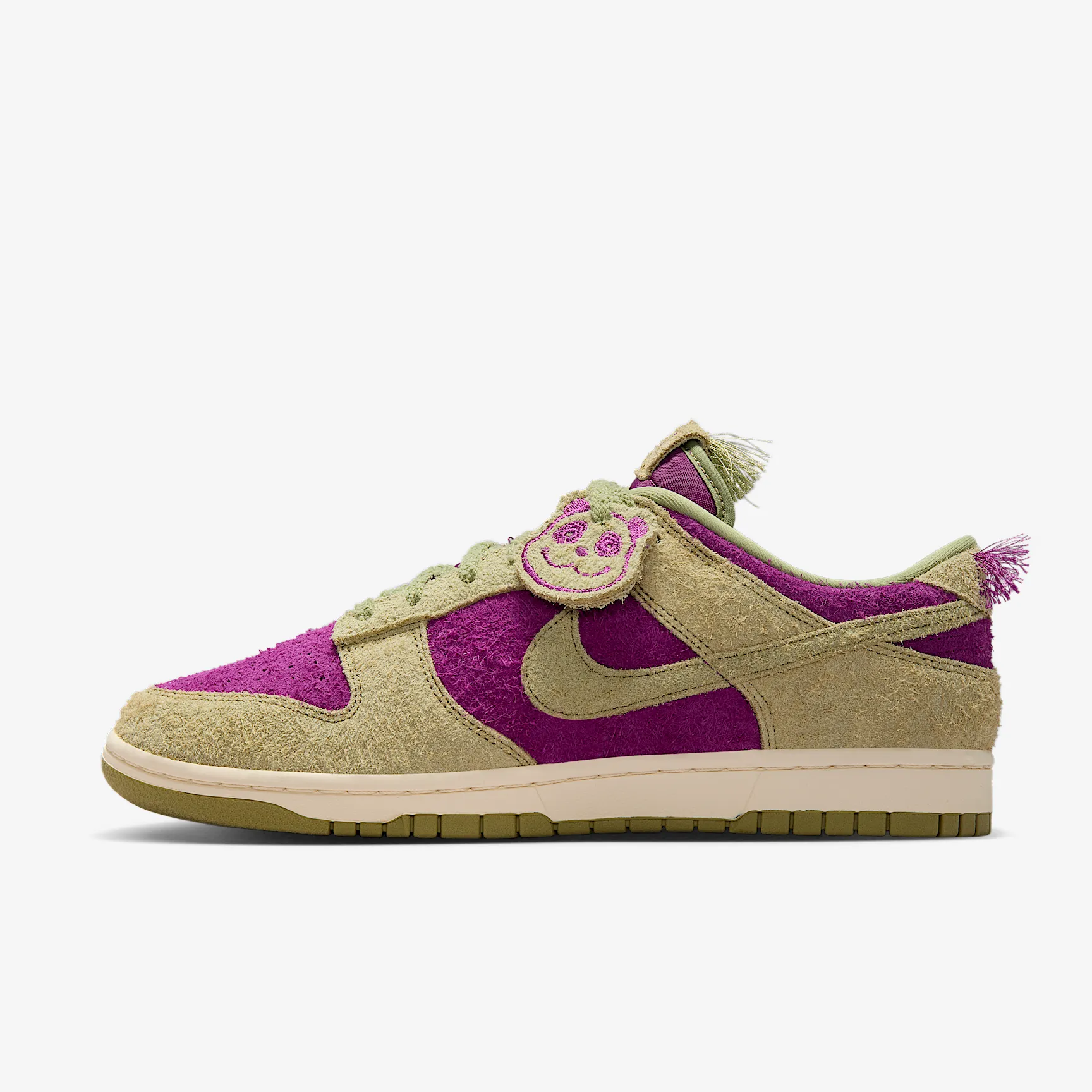 420532_Nike-Dunk-Low-Retro-SE_PANDA-VIOTECH_IB2990-500_img0