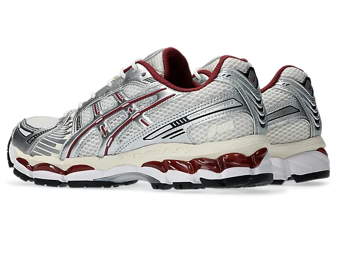 6C2729_Asics-GEL-Kayano-12.1_SILVER-RED_1203A759-102_img2