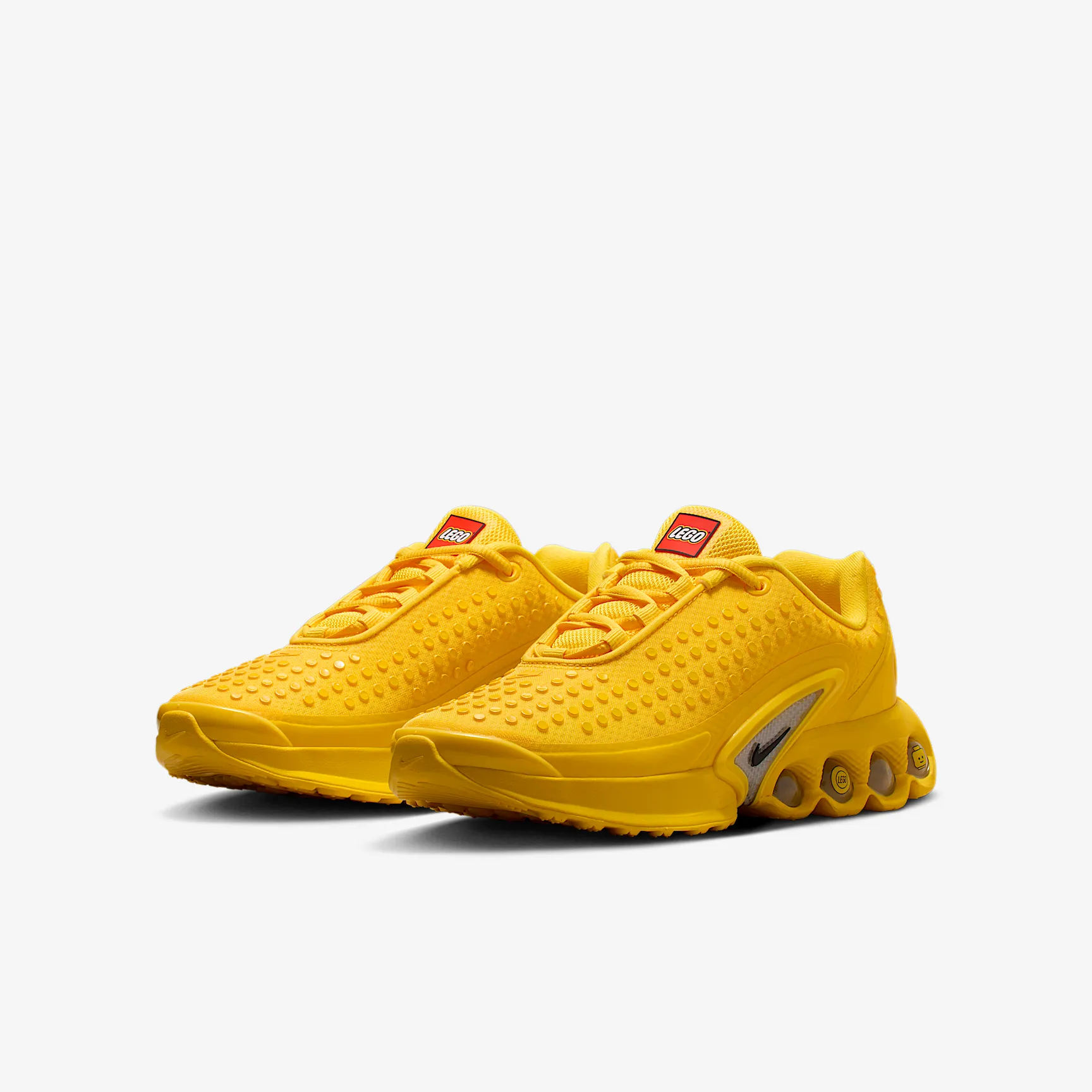 000000_Collection-Nike-Air-Max-Dn-x-LEGO(r)_Tour_0_img4